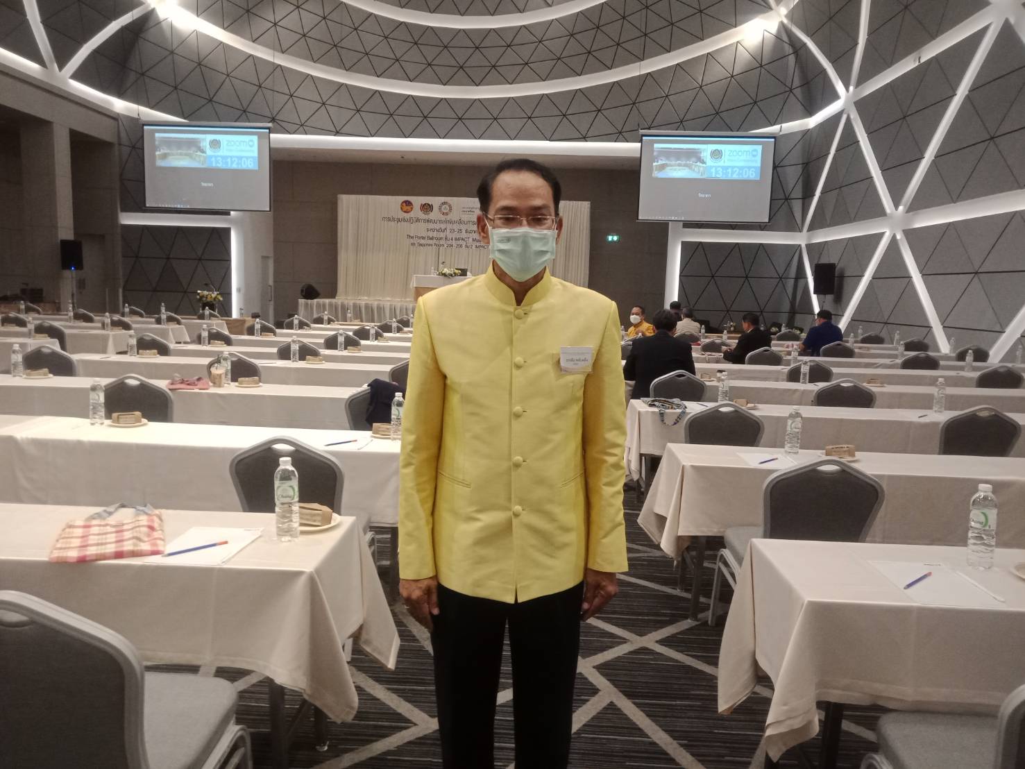 พช.ยโสธรและประชารัฐรักสามัคคียโสธร ร่วมประชุมเชิงปฏิบัติการพัฒนากลไกขับเคลื่อนการพัฒนาเศรษฐกิจฐานรากระดับประเทศที่เมืองทองธานี?