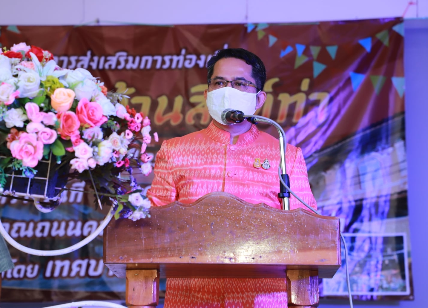 พช.ยโสธร ร่วมงานโครงการนันทนาการส่งเสริมการท่องเที่ยวเมืองเก่าบ้านสิงห์ท่า    ?