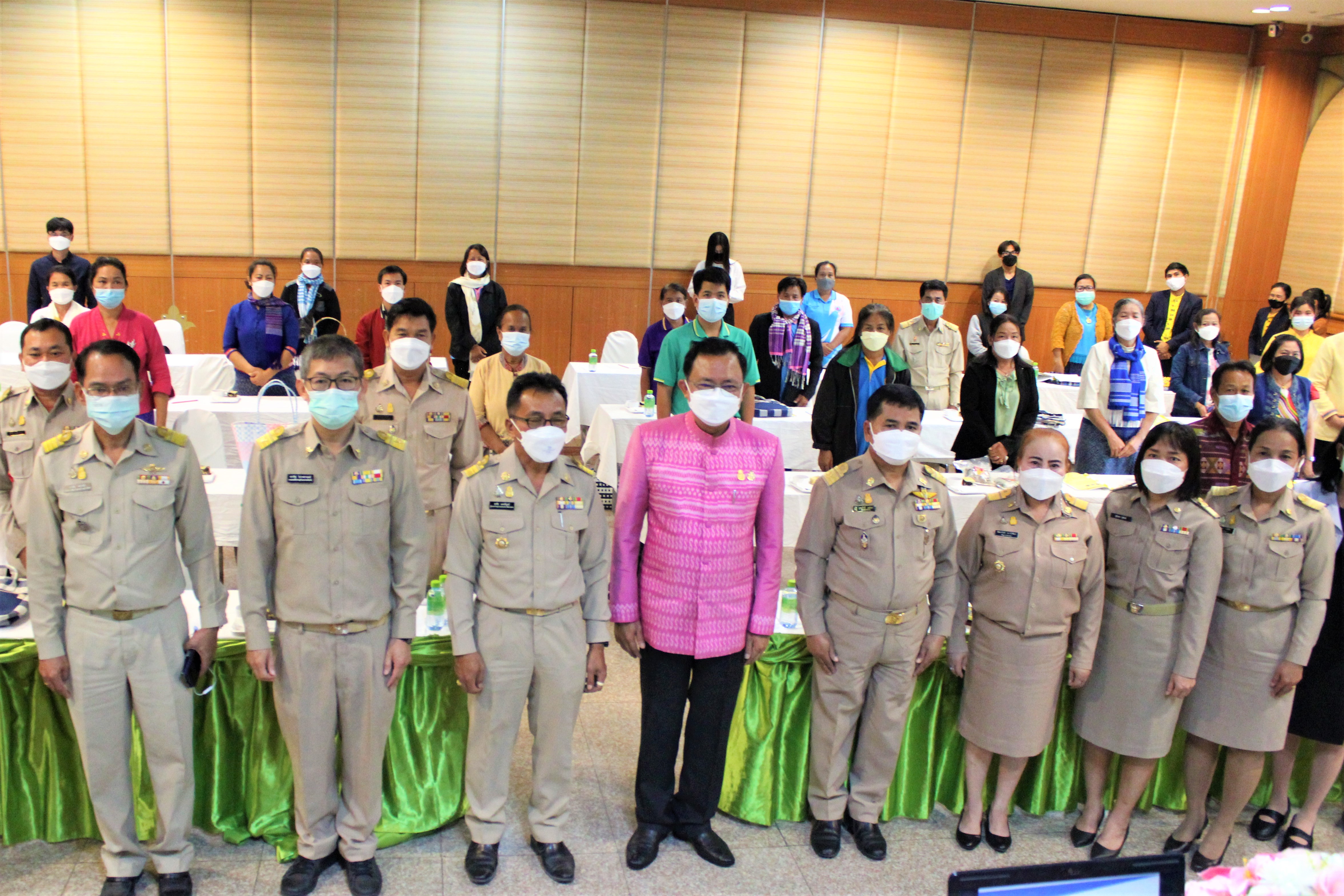 พช.ยโสธร โครงการพัฒนาผลิตภัณฑ์สินค้าชุมชน  กิจกรรมส่งเสริมกระบวนการเครือข่ายองค์ความรู้ กิจกรรมย่อยที่ 1 พัฒนาศักยภาพเครือข่ายองค์ความรู้ (Knowledge-Based OTOP:KBO) ?