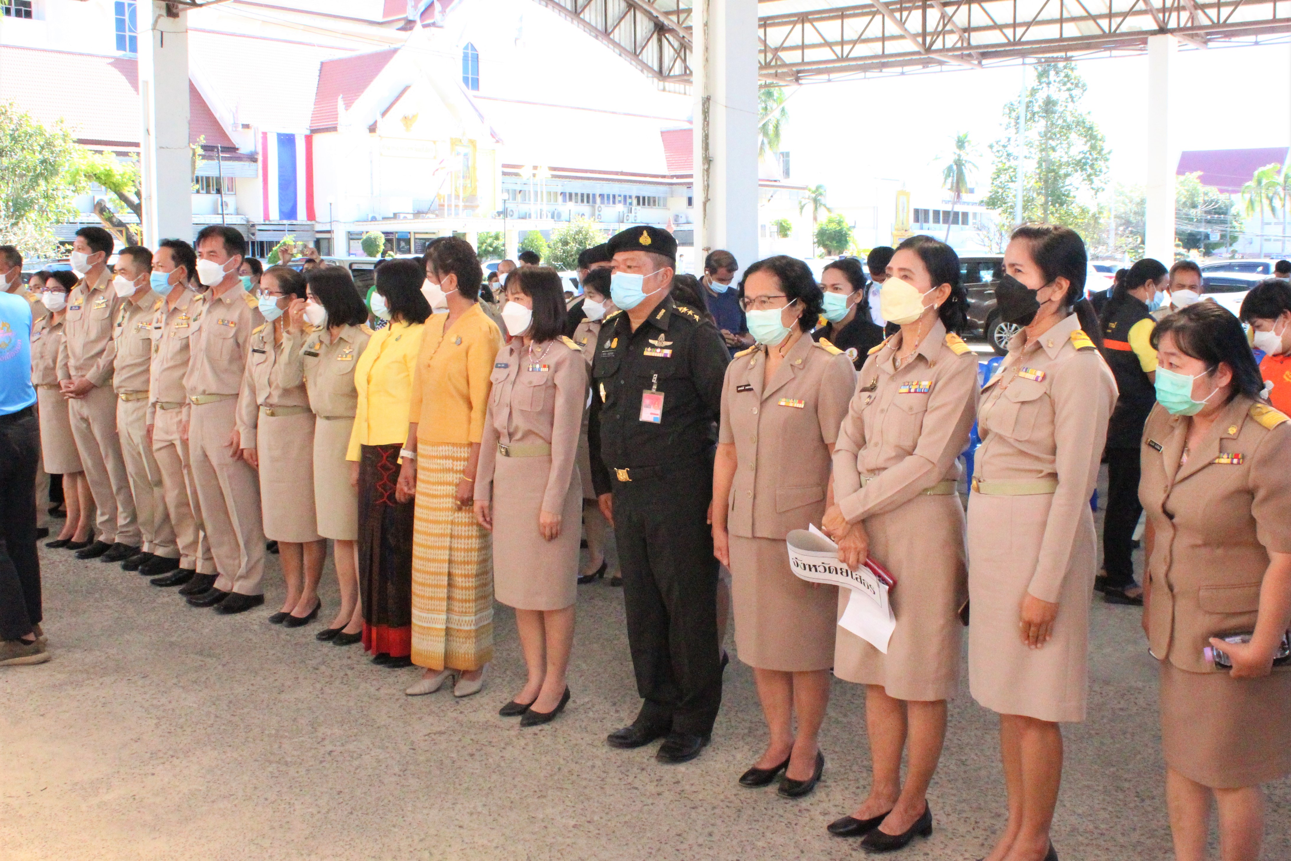 พช.ยโสธร ร่วมกิจกรรม  โครงการ “คัด แยก (ขยะ) แลกบุญ” Kick Off นำขยะรีไซเคิลมาร่วมบริจาคเพื่อจำหน่าย ตามโครงการ “คัด แยก(ขยะ) แลกบุญ” ?