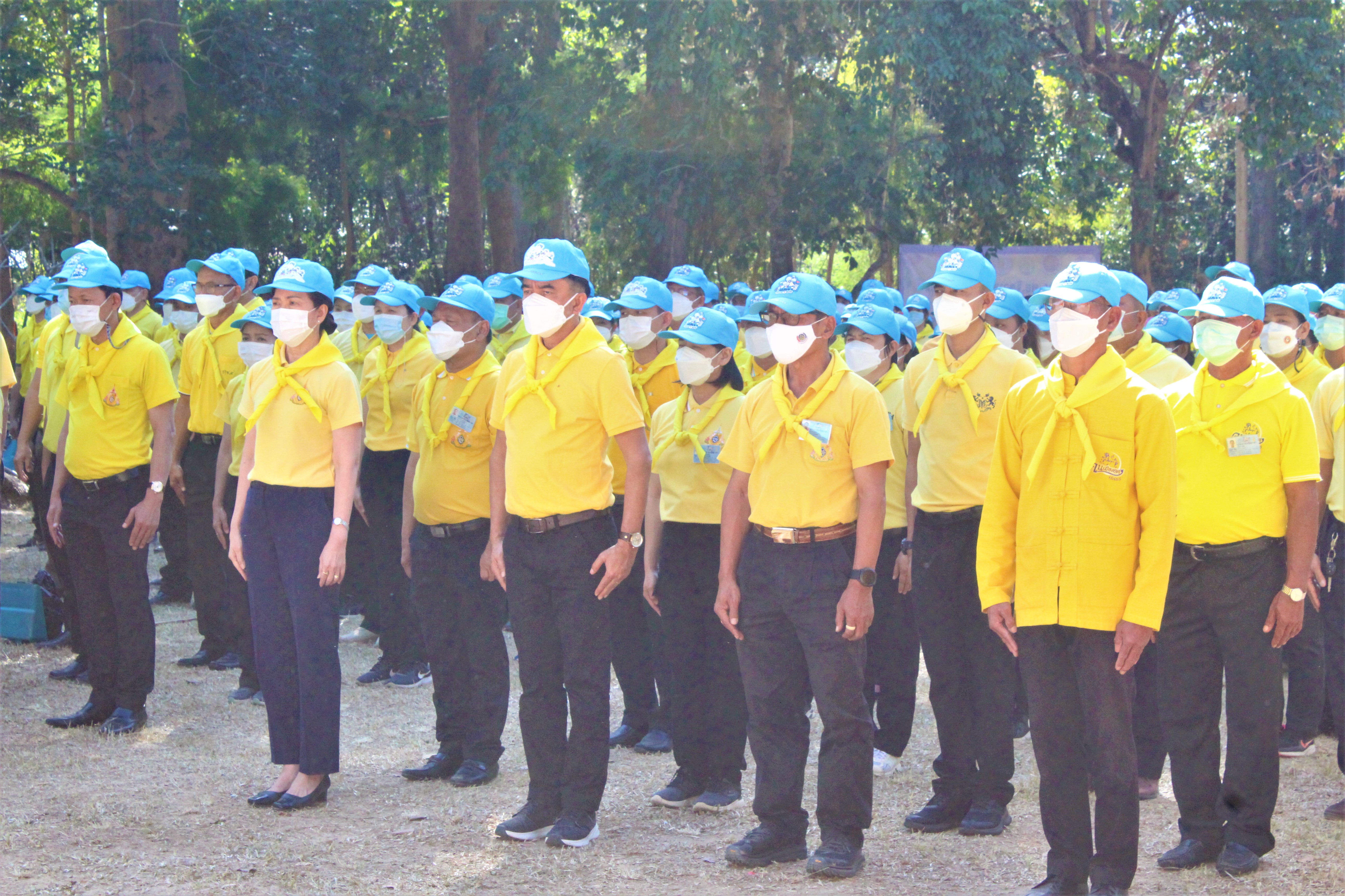 พช.ยโสธร  ร่วมกิจกรรมจิตอาสาพัฒนา เราทำความดีเพื่อชาติ ศาสน์ กษัตริย์ เนื่องในวันคล้ายวันพระบรมราชสมภพ พระบาทสมเด็จพระชนกาธิเบศร มหาภูมิพลอดุลยเดชมหาราช บรมนาถบพิตร วันชาติ และวันพ่อแห่งชาติ 5 ธันวาคม 2564 ?