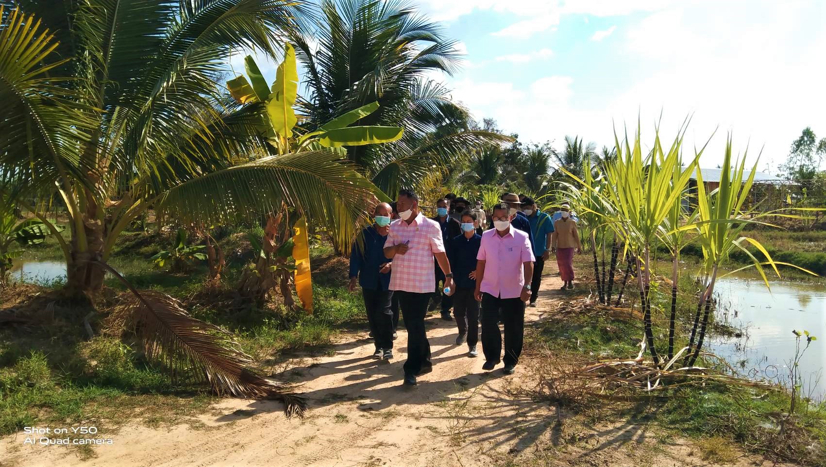 พช.ยโสธร ผู้ตรวจราชการกระทรวงมหาดไทย พร้อมทีมลงพื้นที่เยี่ยม แปลง “โคก หนอง นา โมเดล” อ.มหาชนะชัย จ.ยโสธร ?