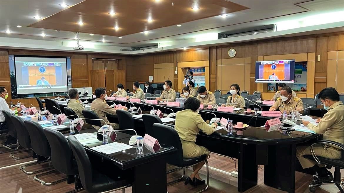 พช.ยโสธร ร่วมประชุมคณะกรรมการขับเคลื่อนโปรแกรมการยกระดับคุณภาพชีวิตด้วยวิทยาศาสตร์ เทคโนโลยีและนวัตกรรมในพื้นที่ทุ่งกุลาร้องไห้ ครั้งที่ 1/2565