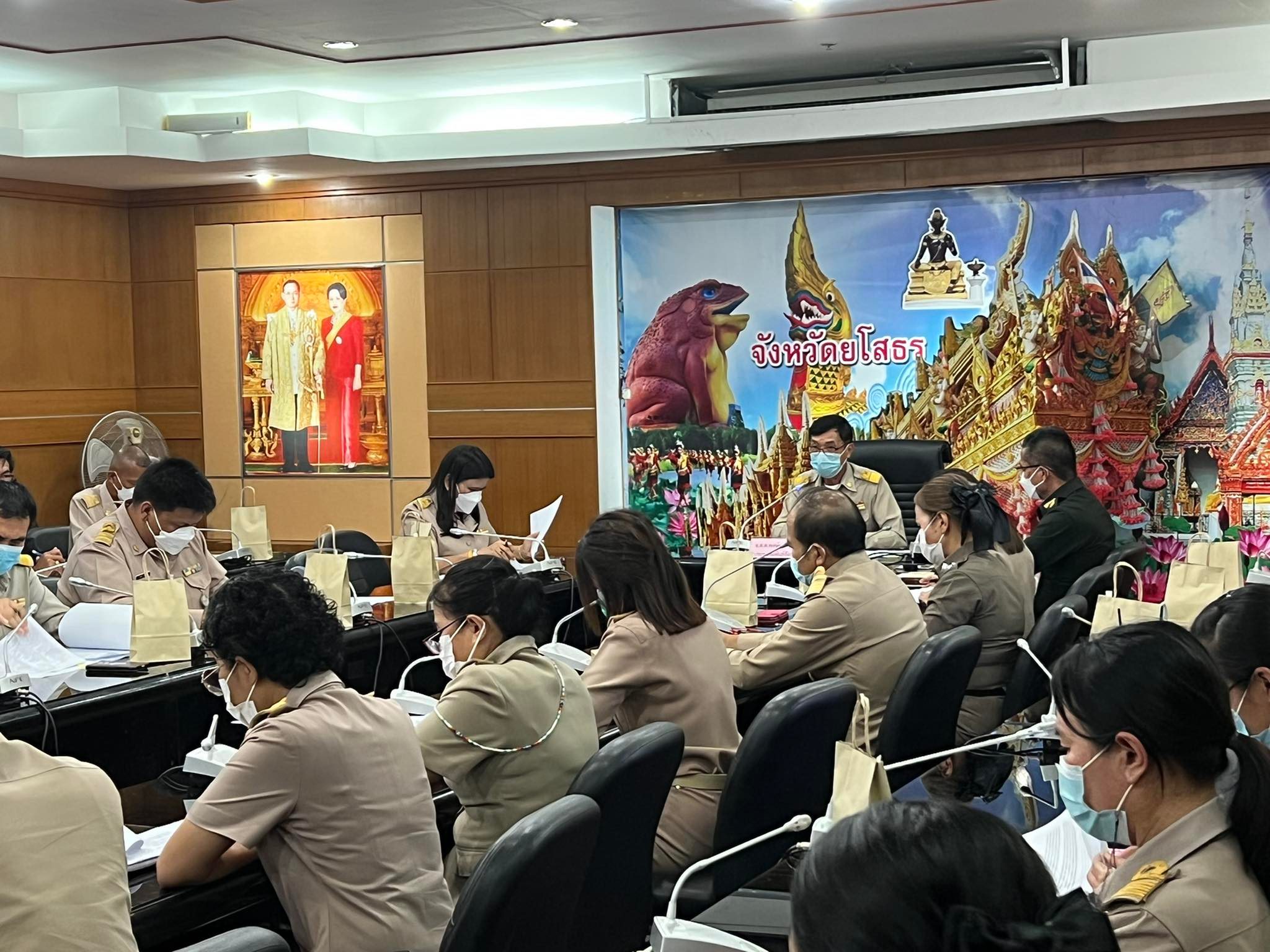 พช.ยโสธร ร่วมประชุมการสื่อสารแผนและจัดทำประเด็นที่สอดคล้องกับเรื่องสื่อสารสำคัญ ประจำปี พ.ศ.2565 ครั้งที่ 2 ( โครงการ 50 ความดี 50ปี จังหวัดยโสธร )