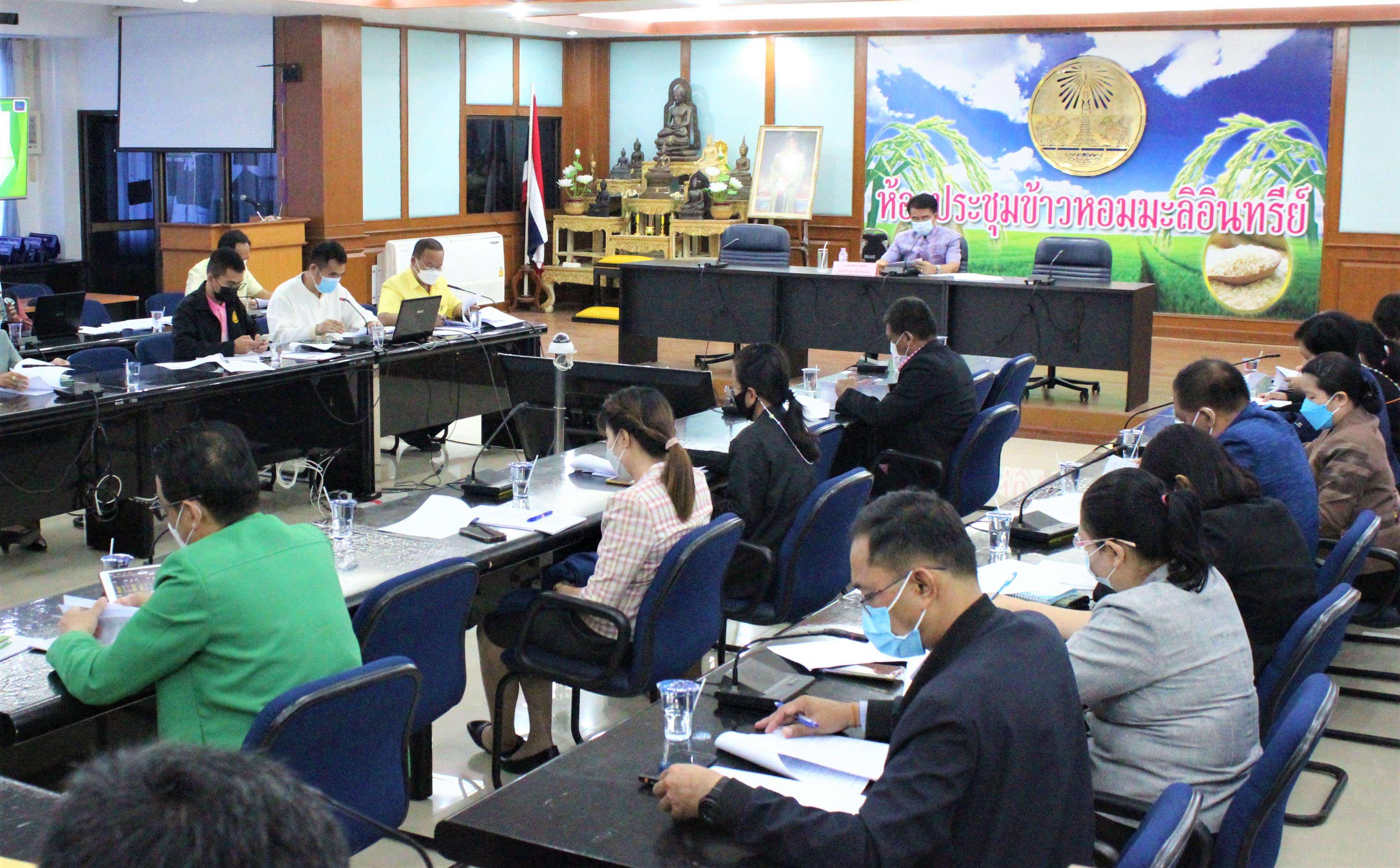 พช.ยโสธร ร่วมประชุมการประเมินส่วนราชการตามมาตรการปรับปรุงประสิทธิภาพในการปฏิบัติราชการของจังหวัดยโสธร  ประจำปีงบประมาณ พ.ศ. 2565  ของจังหวัดยโสธร