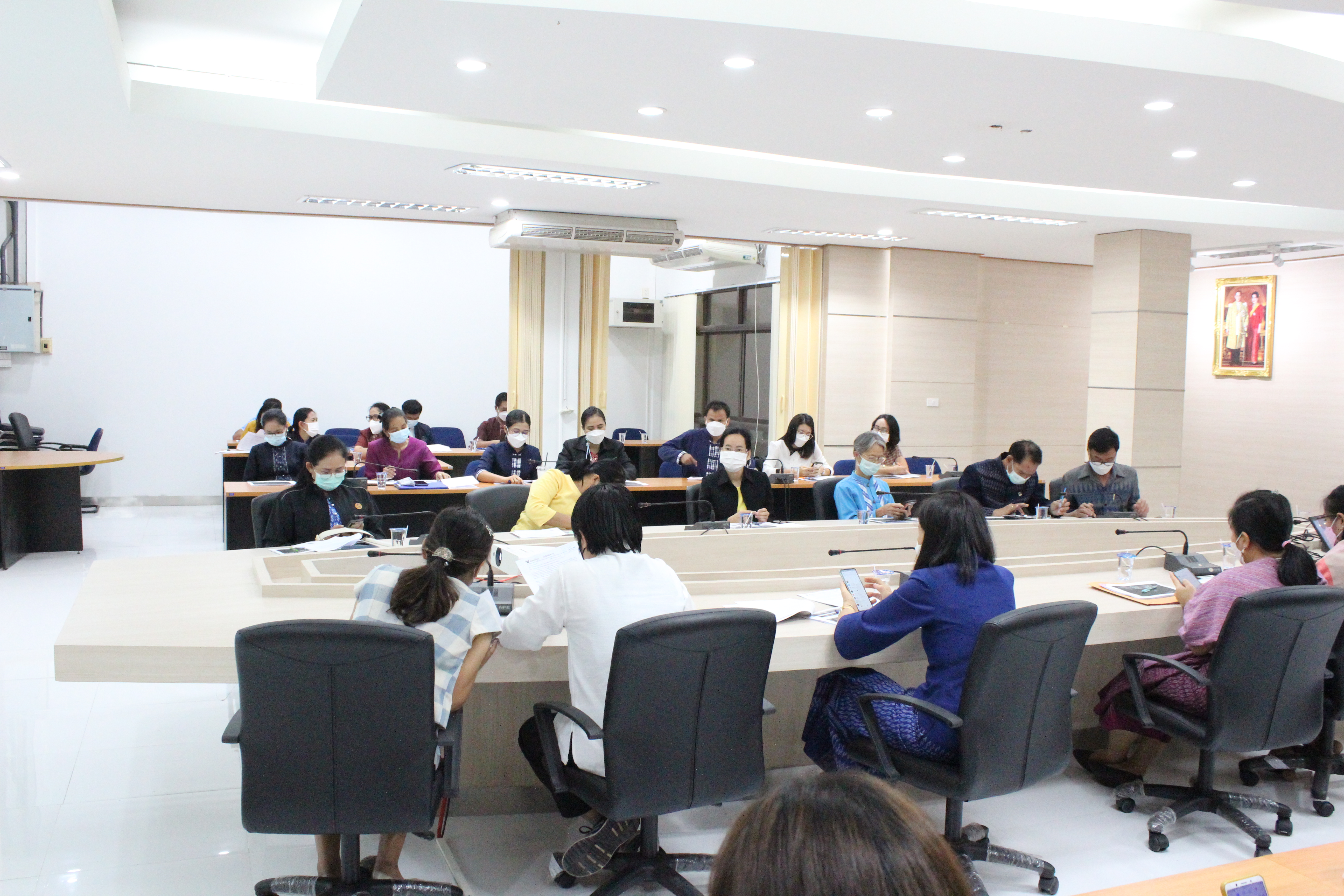 พช.ยโสธร  ร่วมประชุมเชิงปฏิบัติการเพื่อระดมความคิดเห็นและแลกเปลี่ยนเรียนรู้ปฏิบัติที่ดี ( Best Practice )  ทั้งในและต่างประเทศ  ?