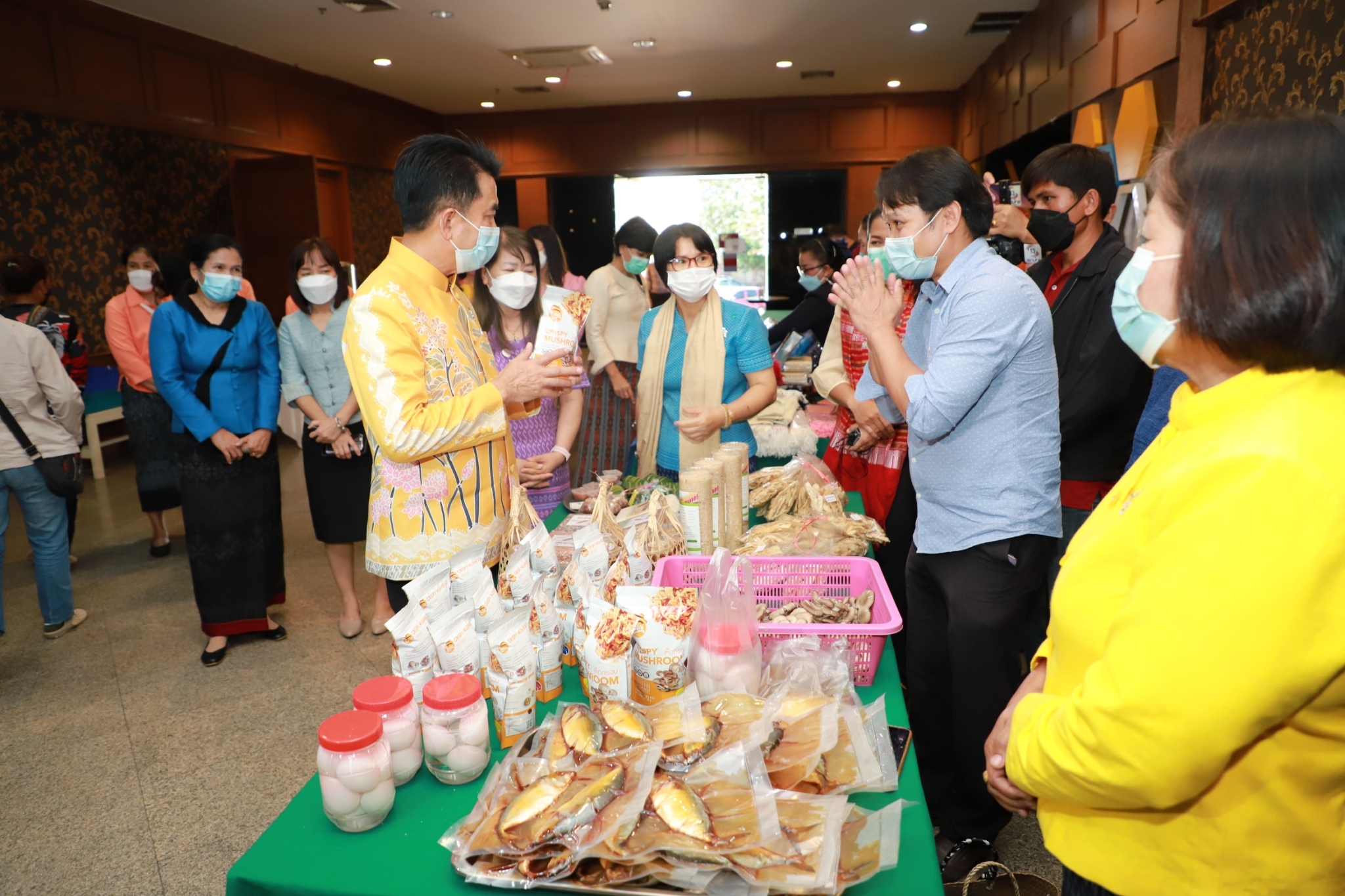 พช.ยโสธร ดำเนินโครงการยกระดับมาตรฐานสินค้าและบริการด้านการท่องเที่ยว และการค้าและสู่สากล กิจกรรมย่อยพัฒนาผู้ประกอบการ OTOP  ?