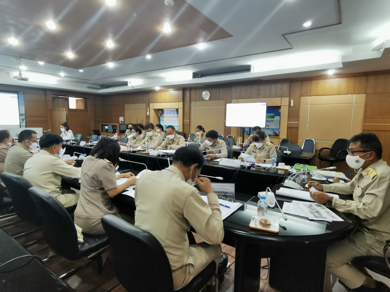 พช.ยโสธร ประชุมผู้บริหารและเจ้าหน้าที่พัฒนาชุมชนสังกัดสำนักงานพัฒนาชุมชนจังหวัดยโสธร ครั้งที่ 1/2565 ประจำเดือน มกราคม