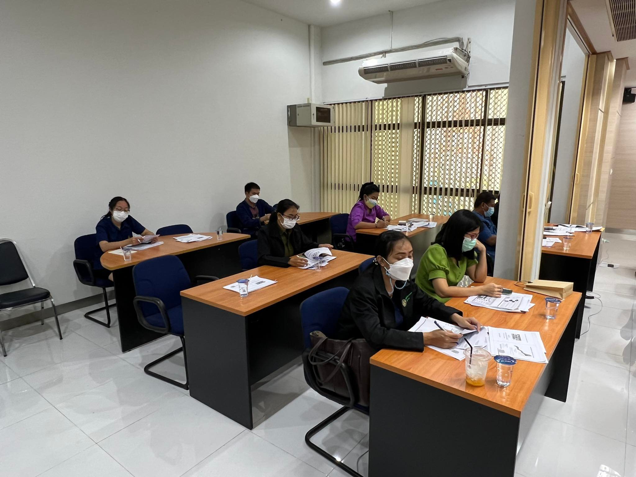 พช.ยโสธร ร่วมรับฟังการประชุมเชิงปฏิบัติการเพื่อขับเคลื่อนเป้าหมายการพัฒนาที่นั่งยืนเชิงพื้นที่ (SDG Localisation) ผ่านระบบประชุมทางไกล ระบบ Zoom Webinar