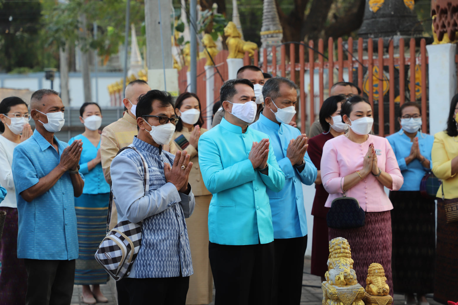 พช.ยโสธร ร่วมพิธีบอกกล่าวสิ่งศักดิ์สิทธิ์ 10 แห่ง เนื่องในวันสถาปนาจังหวัดยโสธร ครบรอบ 50  ปี  “สะออน 50 ปี ศรียโสธร”? 