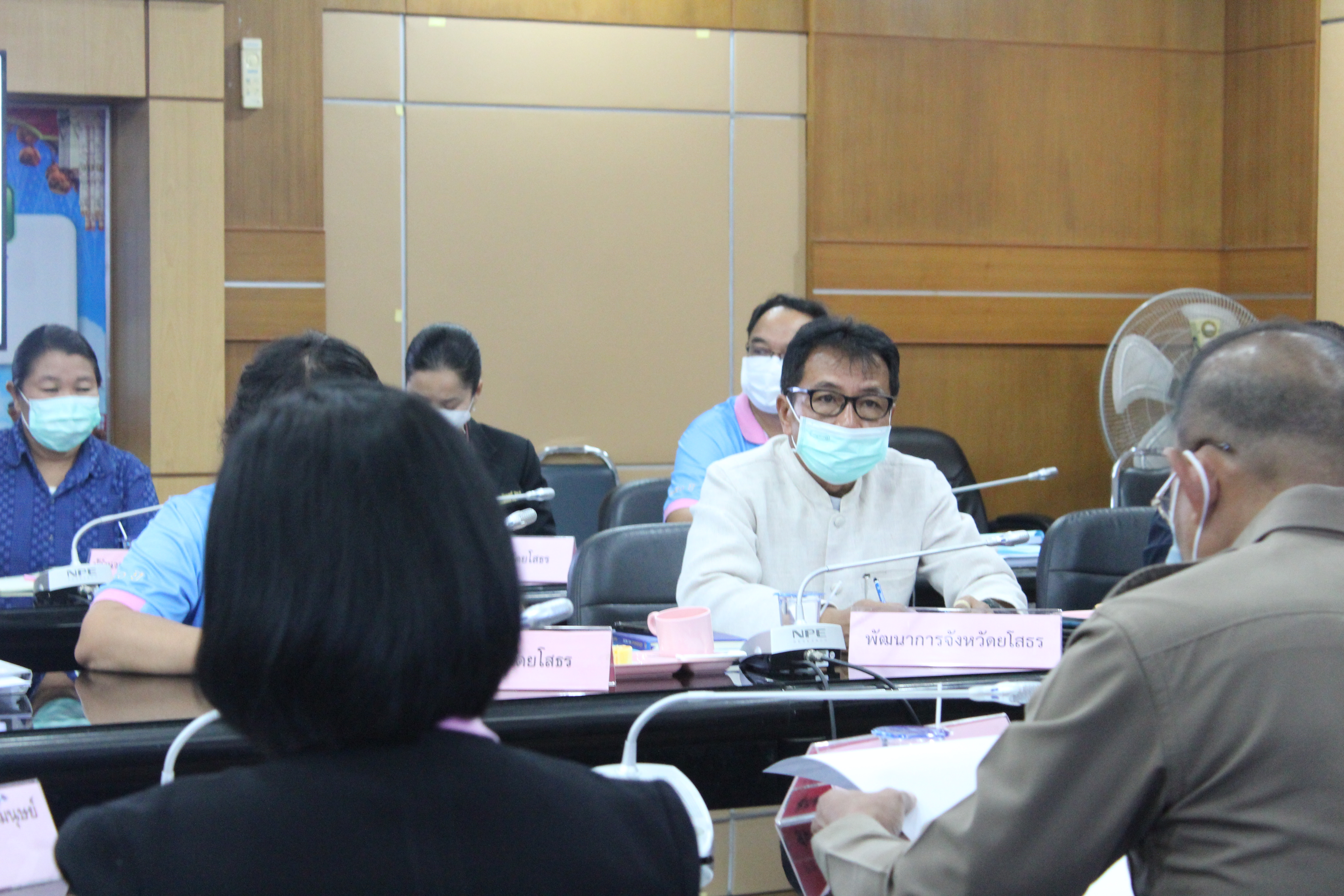 พช.ยโสธร ร่วมประชุมการตรวจราชการตามแผนการตรวจราชการแบบบูรณาการของคณะผู้ตรวจราชการ เขตตรวจราชการที่ 14 ประจำปีงบประมาณ พ.ศ.2565 รอบที่ 1 ผ่านระบบอิเล็กทรอนิกส์ ZOOM Cloud Meeting