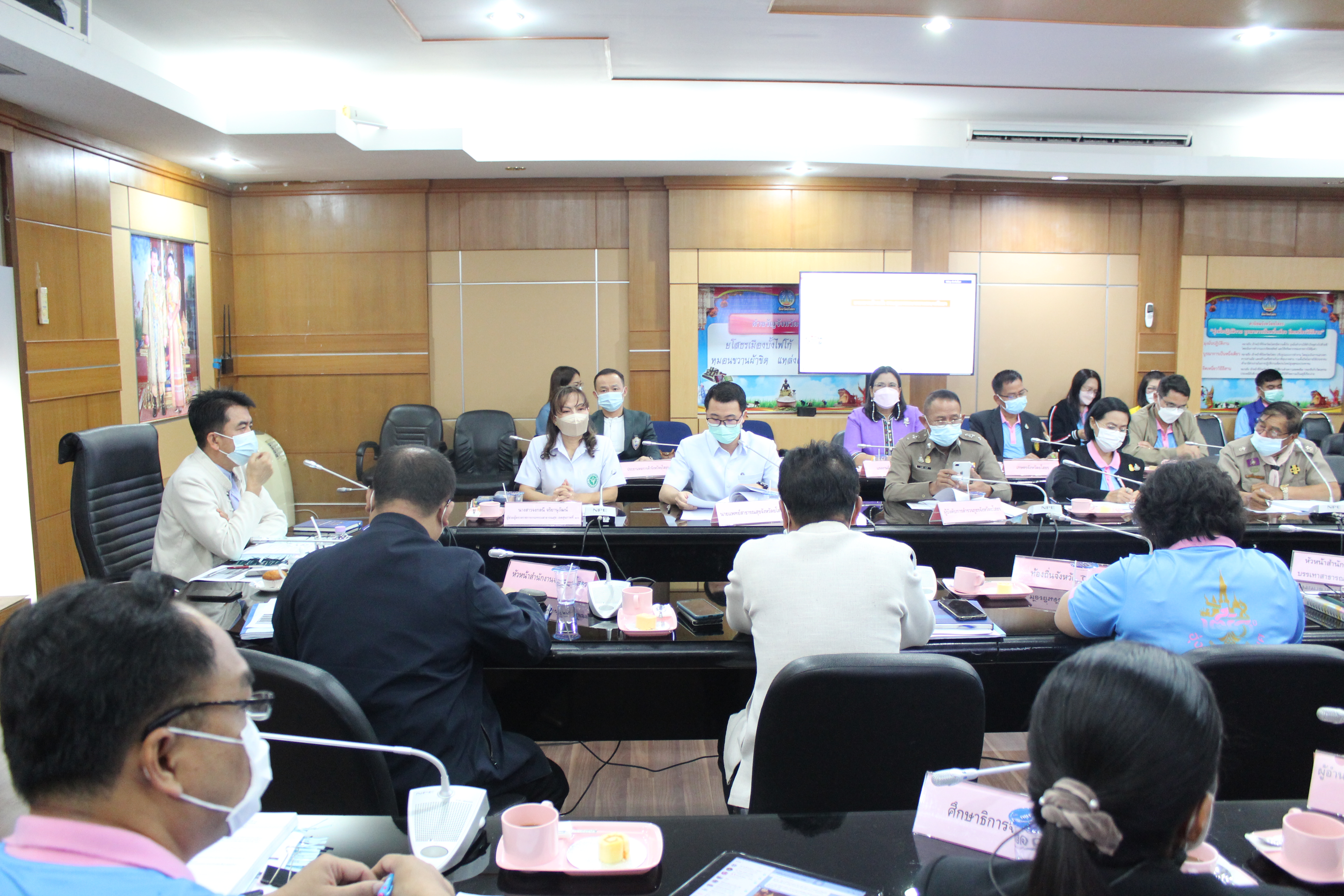 พช.ยโสธร ร่วมประชุมการตรวจราชการตามแผนการตรวจราชการแบบบูรณาการของคณะผู้ตรวจราชการ เขตตรวจราชการที่ 14 ประจำปีงบประมาณ พ.ศ.2565 รอบที่ 1 ผ่านระบบอิเล็กทรอนิกส์ ZOOM Cloud Meeting