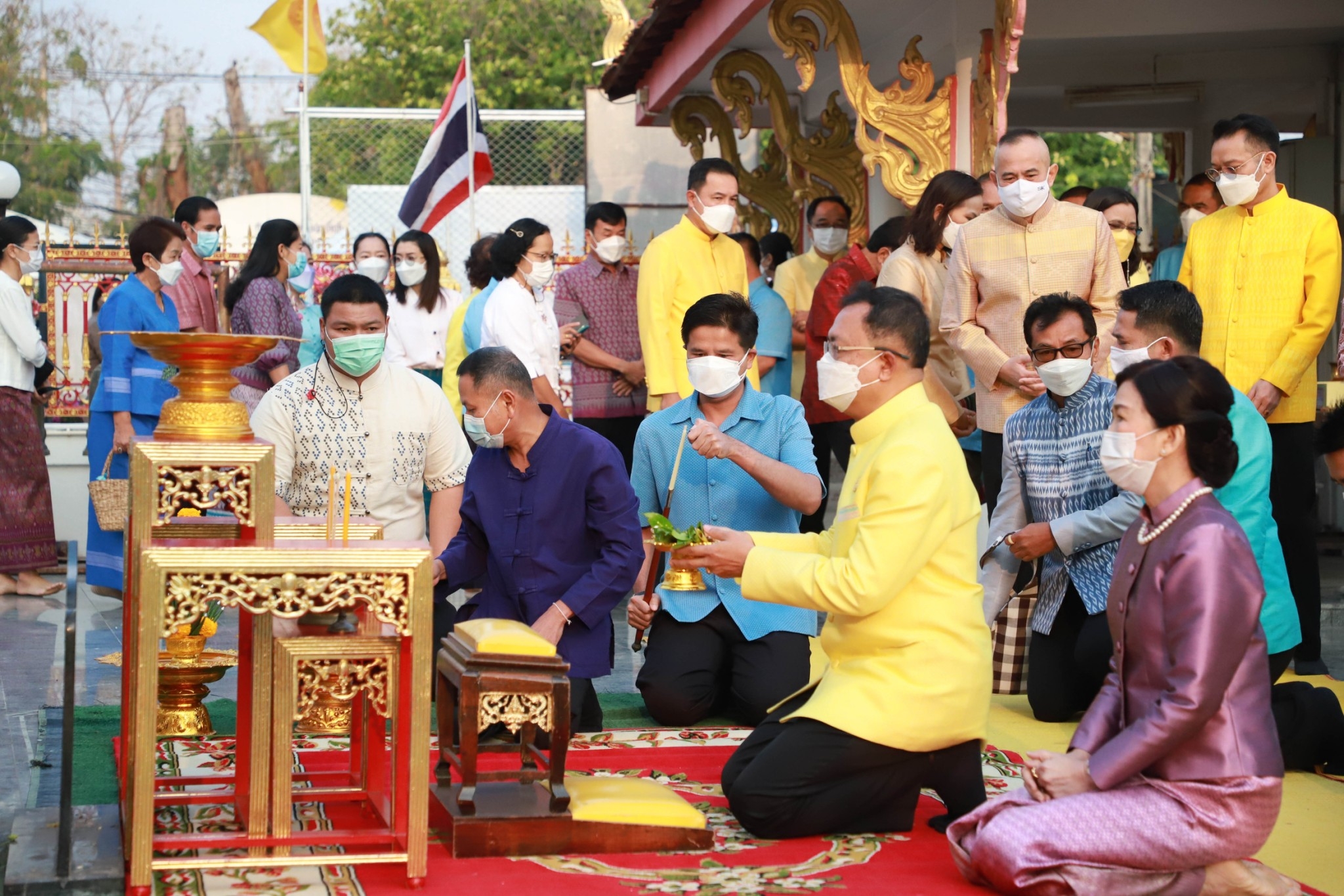 พช.ยโสธร ร่วมพิธีบอกกล่าวสิ่งศักดิ์สิทธิ์ 10 แห่ง เนื่องในวันสถาปนาจังหวัดยโสธร ครบรอบ 50  ปี  “สะออน 50 ปี ศรียโสธร”? 