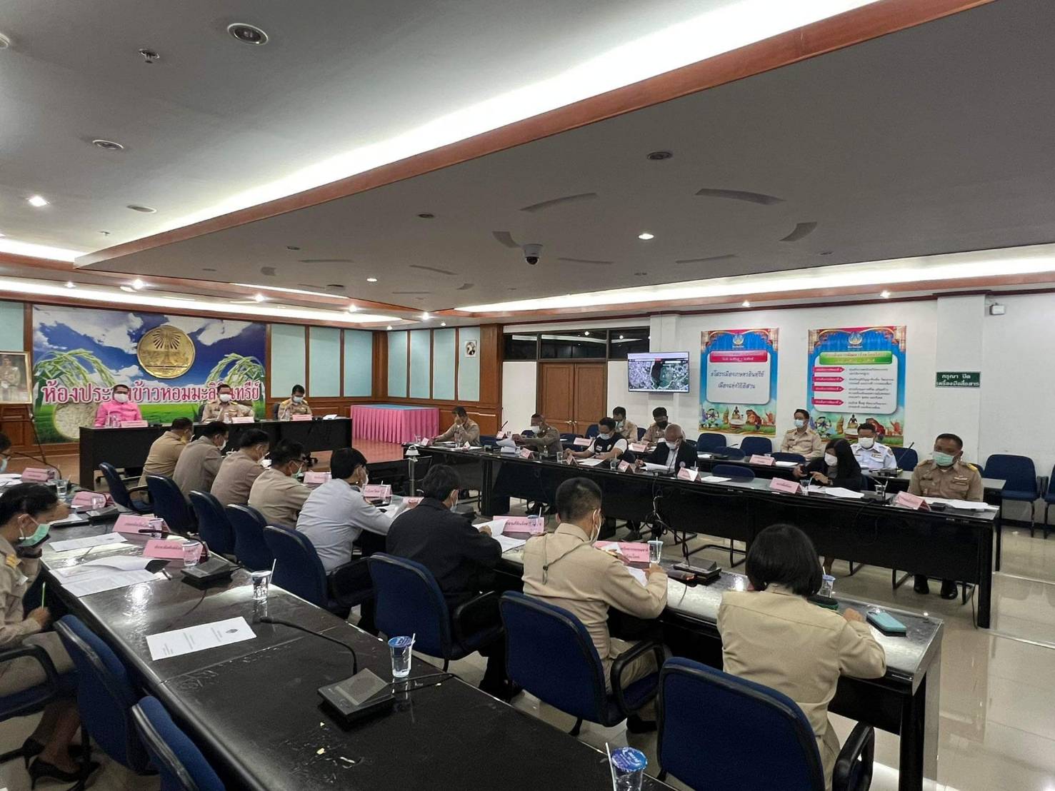 พช.ยโสธร ร่วมประชุมการพัฒนา ฟื้นฟูและแก้ไขปัญหาแหล่งน้ำในพื้นที่จังหวัด???