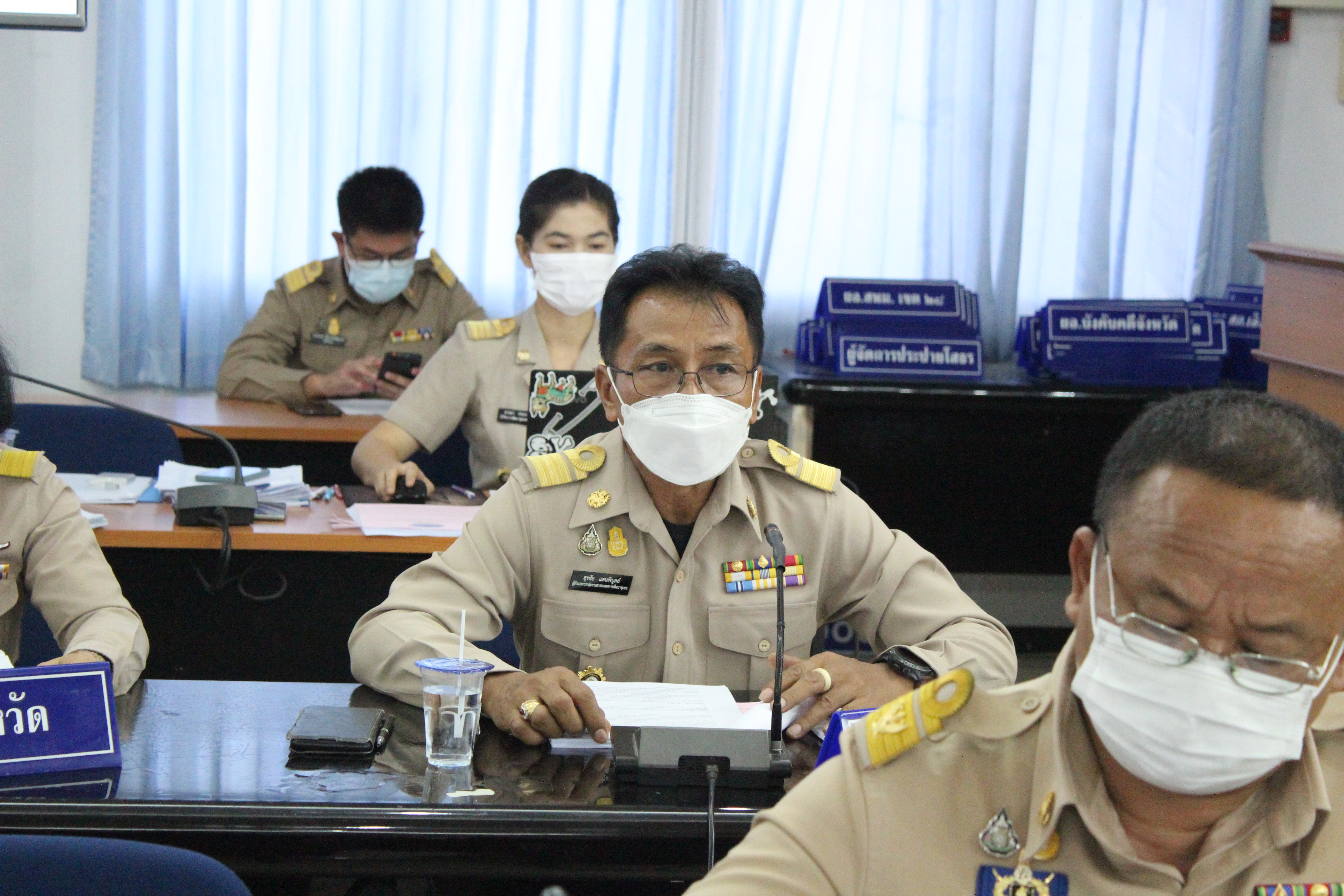 พช.ยโสธร ประชุมการบริหารศูนย์อำนวยการขจัดความยากจนและพัฒนาคนทุกช่วงวัยอย่างยั่งยืนตามหลักปรัชญาของเศรษฐกิจพอเพียงจังหวัดยโสธร (คจพ.จ.) ครั้งที่ 2 /2565 ?