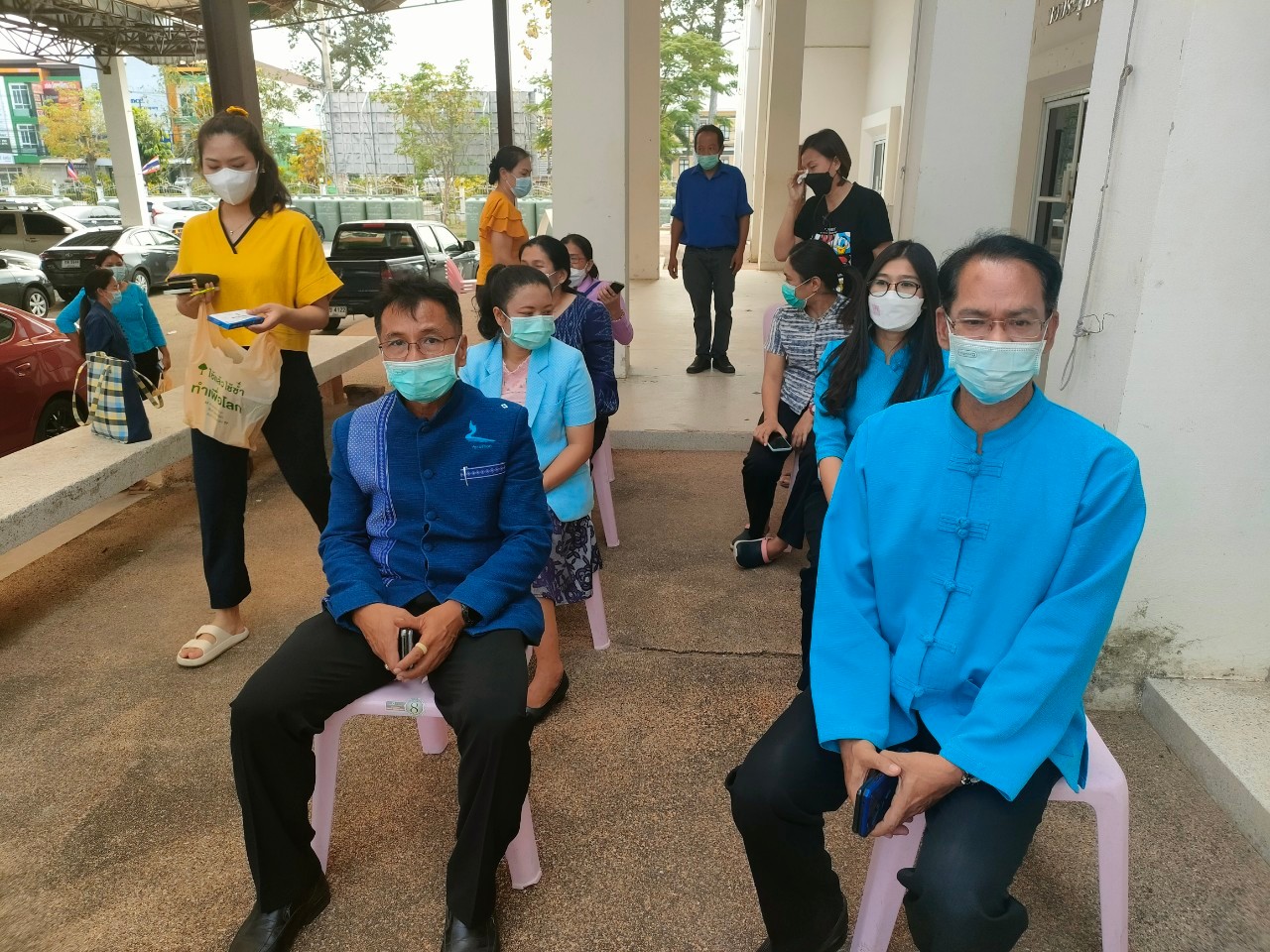 พช. ยโสธร ร่วมตรวจคัดกรองการติดเชื้อโควิด – 19 ด้วย Antigen test kit (ATK)