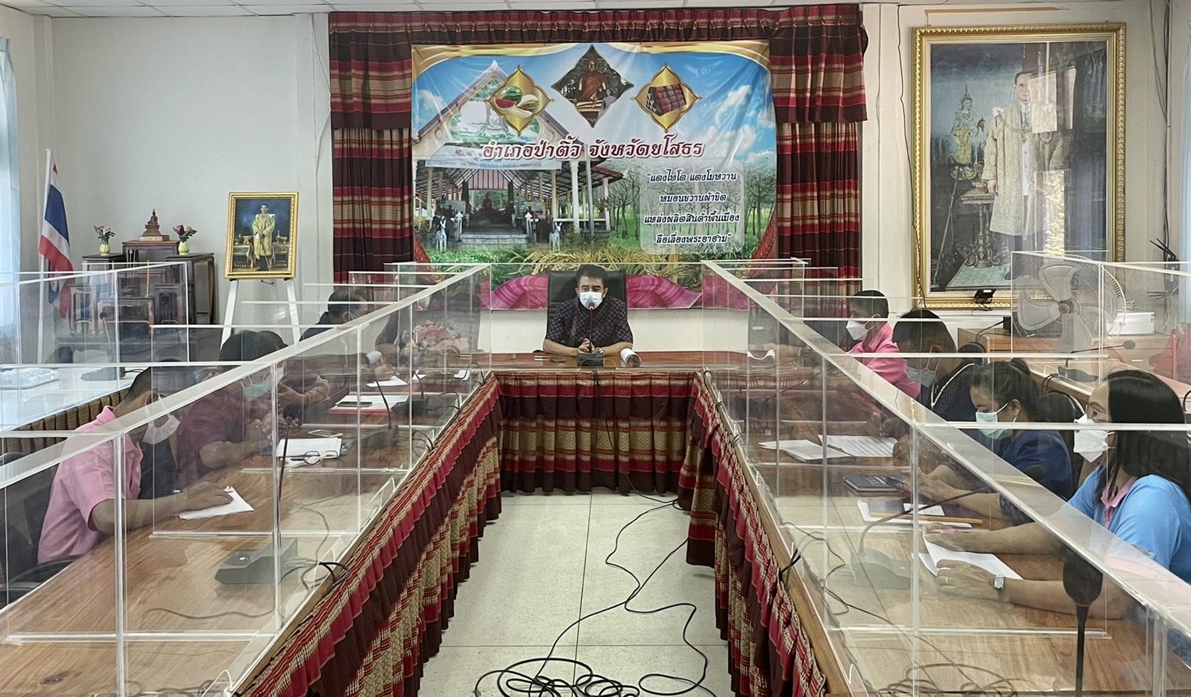 รองพ่อเมือง!!! ติดตามความก้าวหน้าการดำเนินงานโครงการพัฒนาพื้นที่ต้นแบบการพัฒนาคุณภาพชีวิตตามหลักทฤษฎีใหม่ ประยุกต์สู่ “โคก หนอง นา โมเดล” อำเภอป่าติ้ว จังหวัดยโสธร