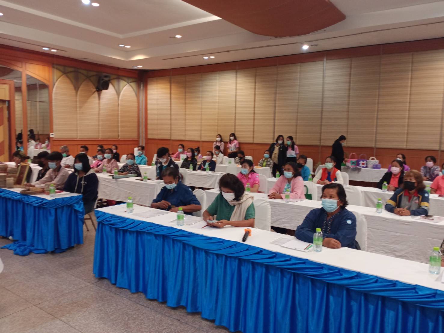 พช.ยโสธร ร่วมเปิดงานโครงการพัฒนาเกษตร กิจกรรมหลัก : ยกระดับการแปรรูปอุตสาหกรรมเกษตรอินทรีย์และเครือข่ายเกษตรอินทรีย์ กิจกรรมย่อย : พัฒนาศักยภาพผู้ประกอบการ หลักสูตร “เสริมสร้างองค์ความรู้แก่ผู้ประกอบการภายใต้ชีวิตวิถีใหม่ รุ่นที่ 1” ประจำปีงบประมาณ พ.ศ.2565