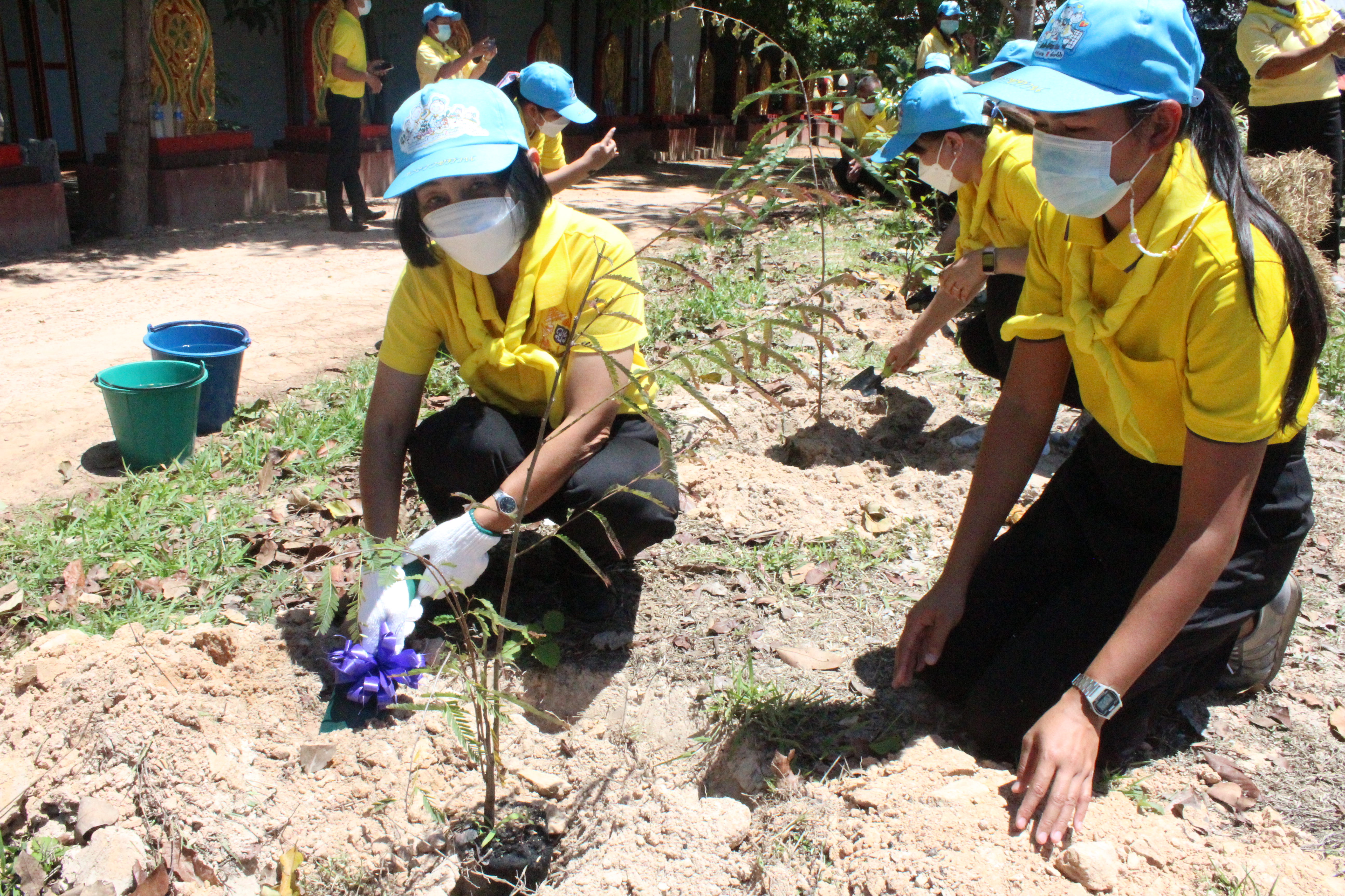 พช.ยโสธร จัดกิจกรรมจิตอาสาเนื่องในวันข้าราชการพลเรือนประจำปี พ.ศ. 2565  “ 1 เมษา วันข้าราชการไทยร่วมใจ เพื่อประชาชน ”