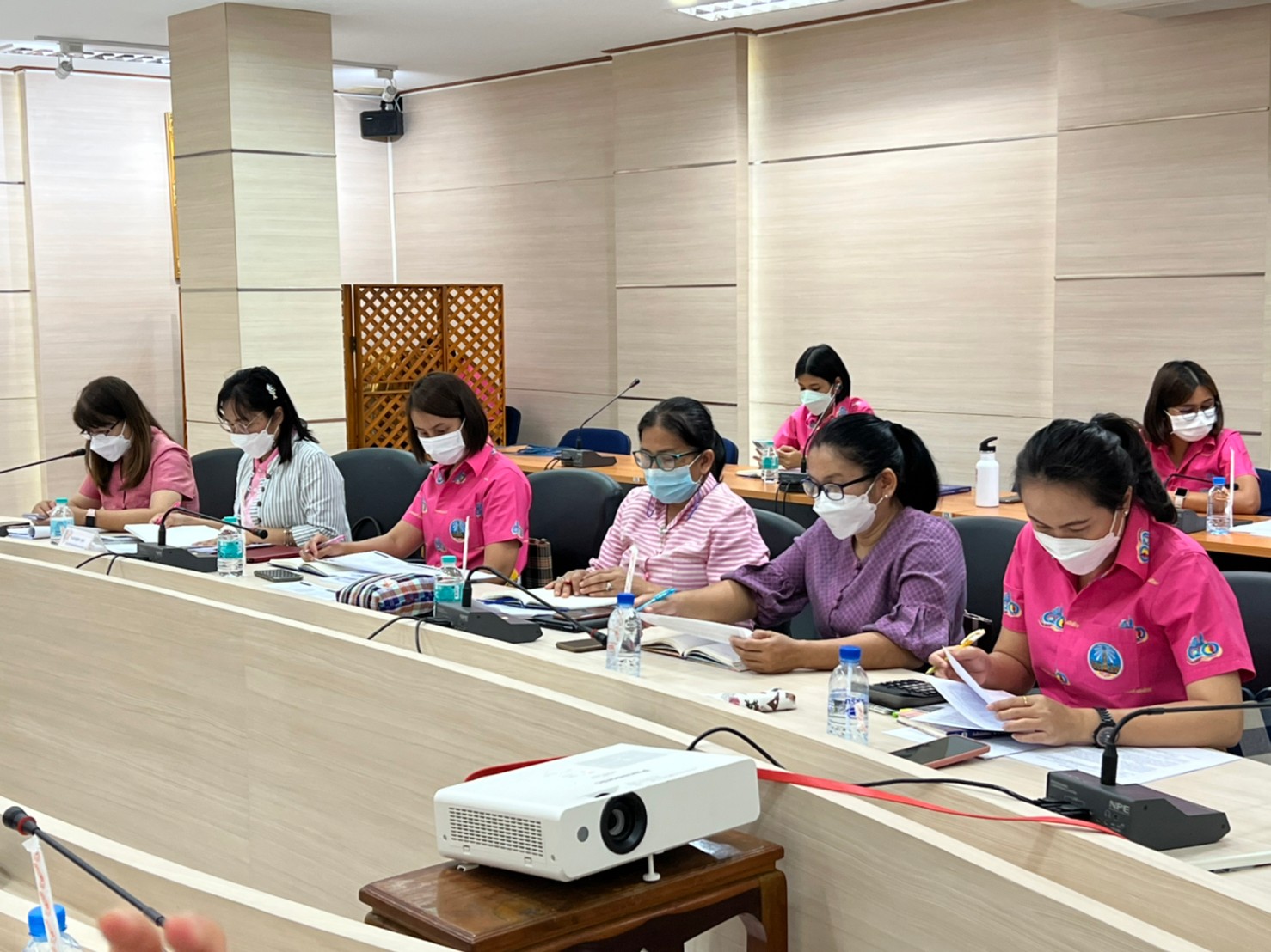 พช.ยโสธร ประชุมเจ้าหน้าที่สังกัดสำนักงานพัฒนาชุมชนจังหวัดยโสธร