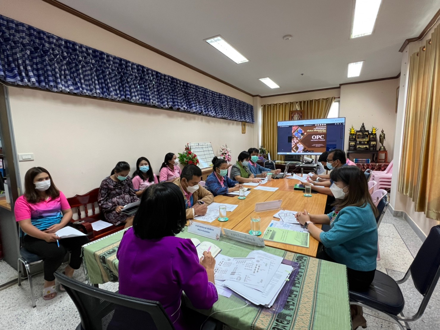 พช.ยโสธร ประชุมคณะทำงานบันทึกข้อมูลโครงการคัดสรรสุดยอดหนึ่งตำบล หนึ่งผลิตภัณฑ์ไทย ปี พ.ศ.2565 จังหวัดยโสธร  (OTOP product Champion : OPC)   