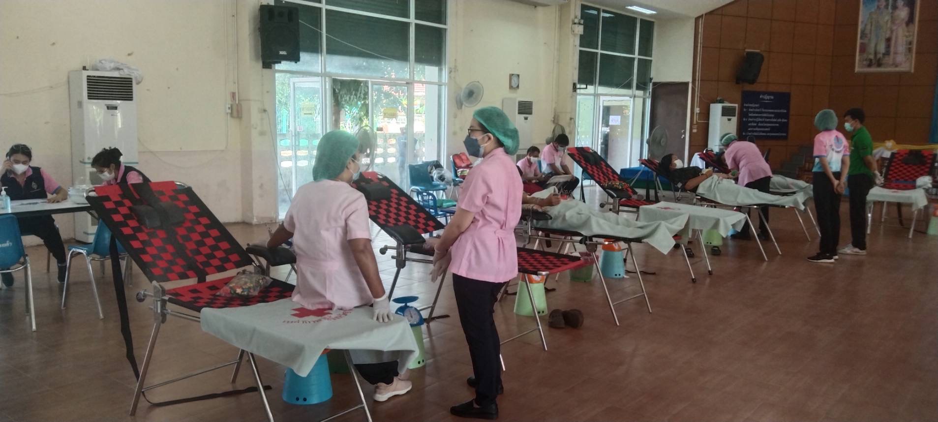 (diamond)(diamond)เครือข่ายกองทุนแม่ของแผ่นดินอำเภอคำเขื่อนแก้ว  ร่วมกับสำนักงานพัฒนาชุมชนอำเภอคำเขื่อนแก้ว จังหวัดยโสธรร่วมกิจกรรมบริจาคโลหิตตามโครงการบริจาคโลหิต “90 พรรษา 90 ล้านซีซี ถวายราชสดุดี สมเด็จพระบรมราชชนนีพันปีหลวง”