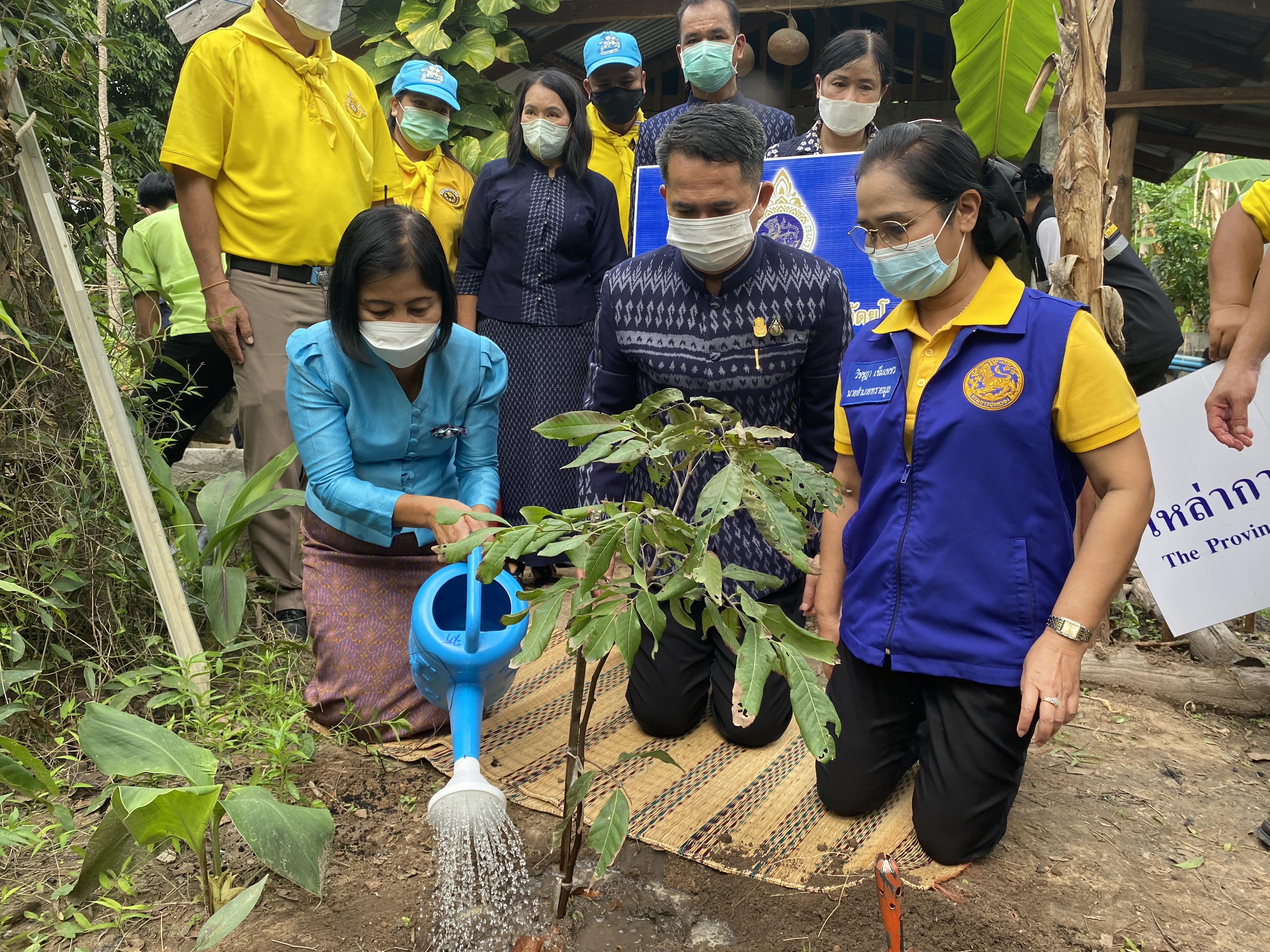 ??รองผู้ว่าราชการจังหวัดยโสธร ปฏิบัติการ “คนยโสธร…ไม่ทอดทิ้งกัน” ลุยสร้างความมั่นคงด้านที่อยู่อาศัยให้กับครัวเรือนเป้าหมาย TPMAP อำเภอทรายมูล จังหวัดยโสธร