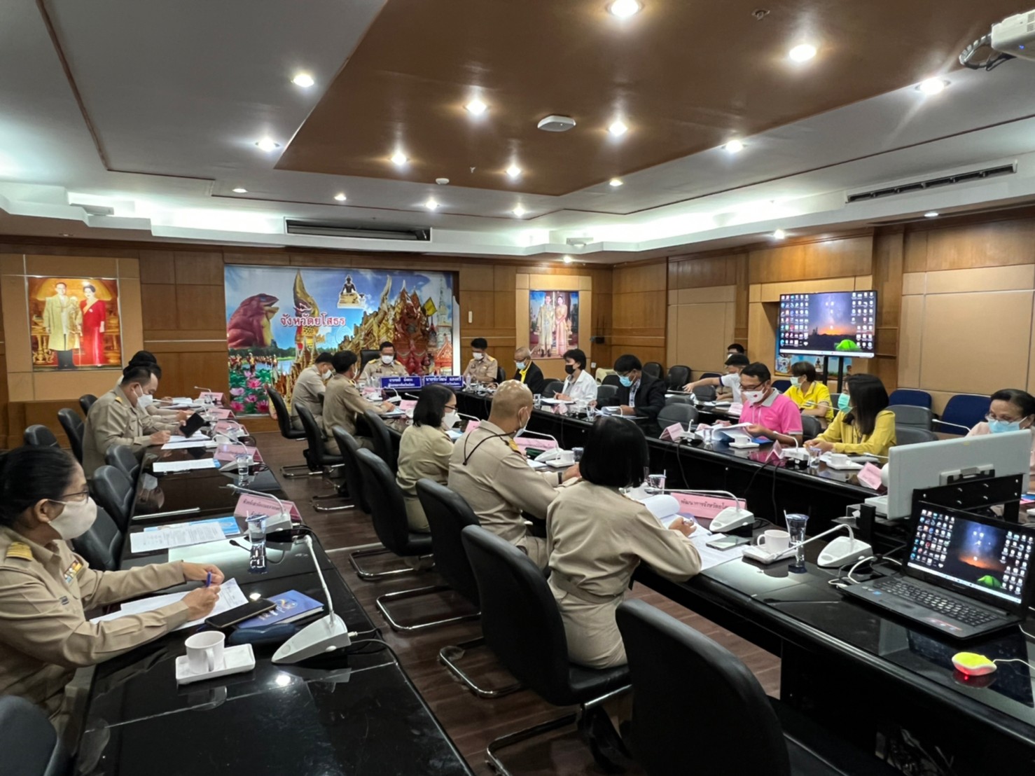 พช.ยโสธร ร่วมประชุมคณะกรรมการร่วมภาครัฐและเอกชนเพื่อพัฒนาและแก้ไขปัญหาทางเศรษกิจจังหวัดยโสธร(กรอ.จังหวัดยโสธร ) ครั้งที่ 3/2565