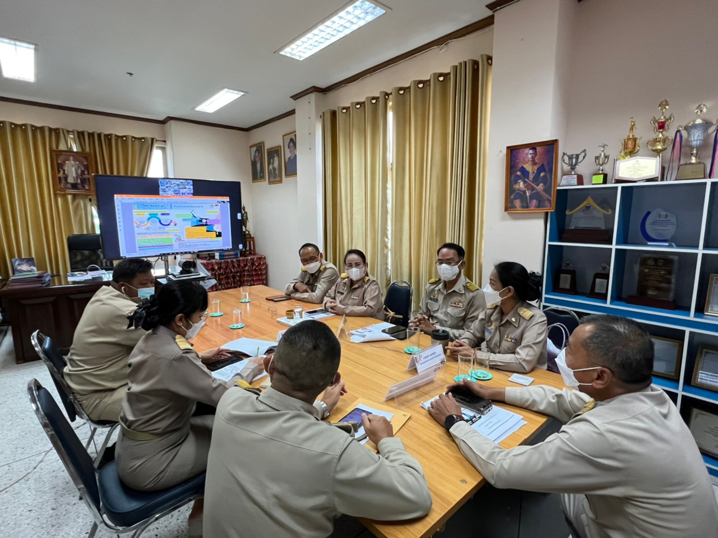 พช.ยโสธร ประชุมกรมการพัฒนาชุมชน ครั้งที่ 5/2565 ผ่านระบบวีดีทัศน์ทางไกล