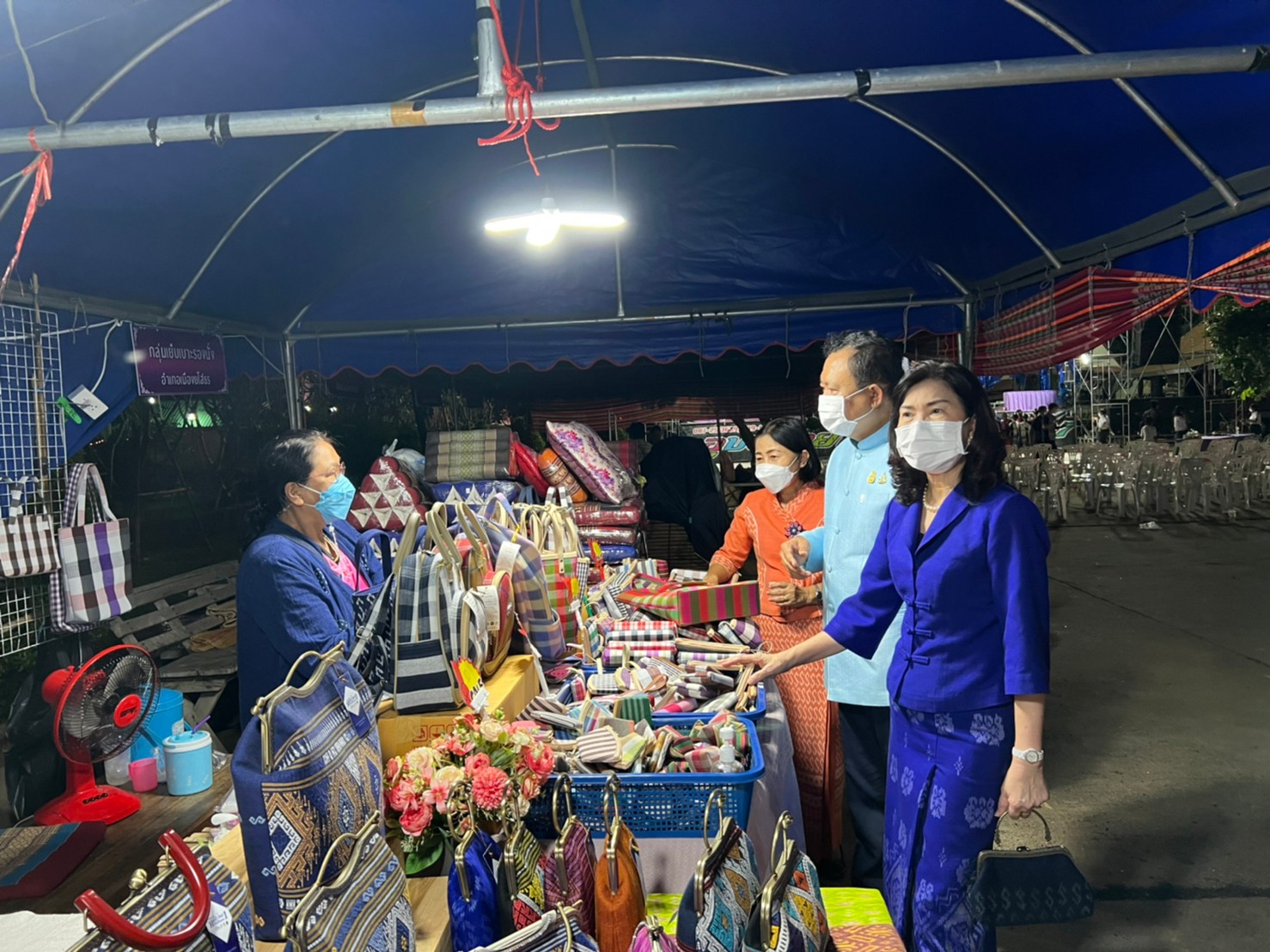 พช.ยโสธร จัดแสดงและจำหน่ายผลิตภัณฑ์ชุมชน OTOP  ในงานประเพณีบุญบั้งไฟ ระหว่างวันที่ 12 -16 พฤษภาคม 2565  และงานการประกวดกาพย์เซิ้งบั้งไฟ ณ วิมานพญาแถน อำเภอเมือง จังหวัดยโสธร