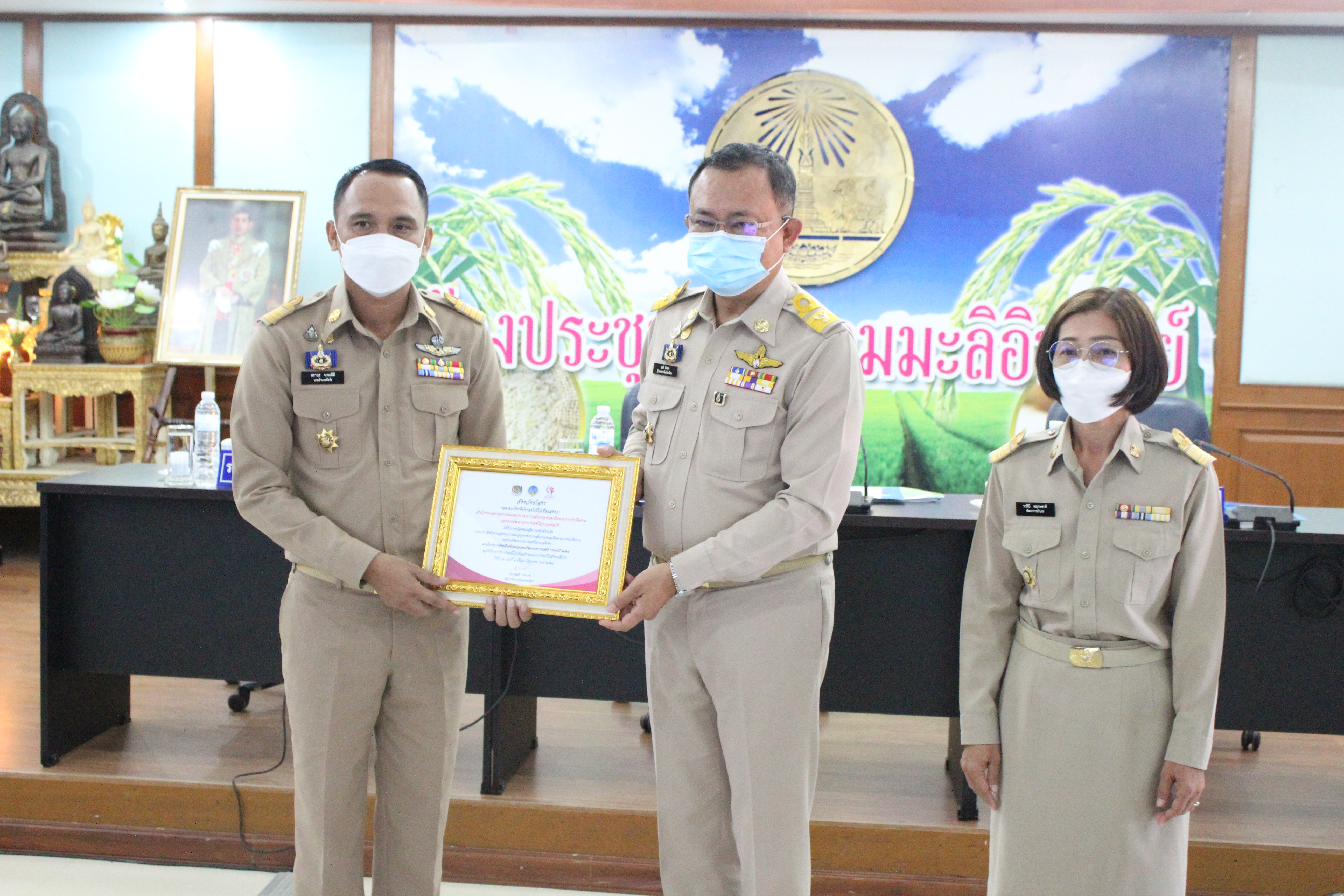พช.ยโสธร ร่วมประชุมคณะกรมการจังหวัดยโสธร ประจำเดือน มิถุนายน ครั้งที่ 6/2565