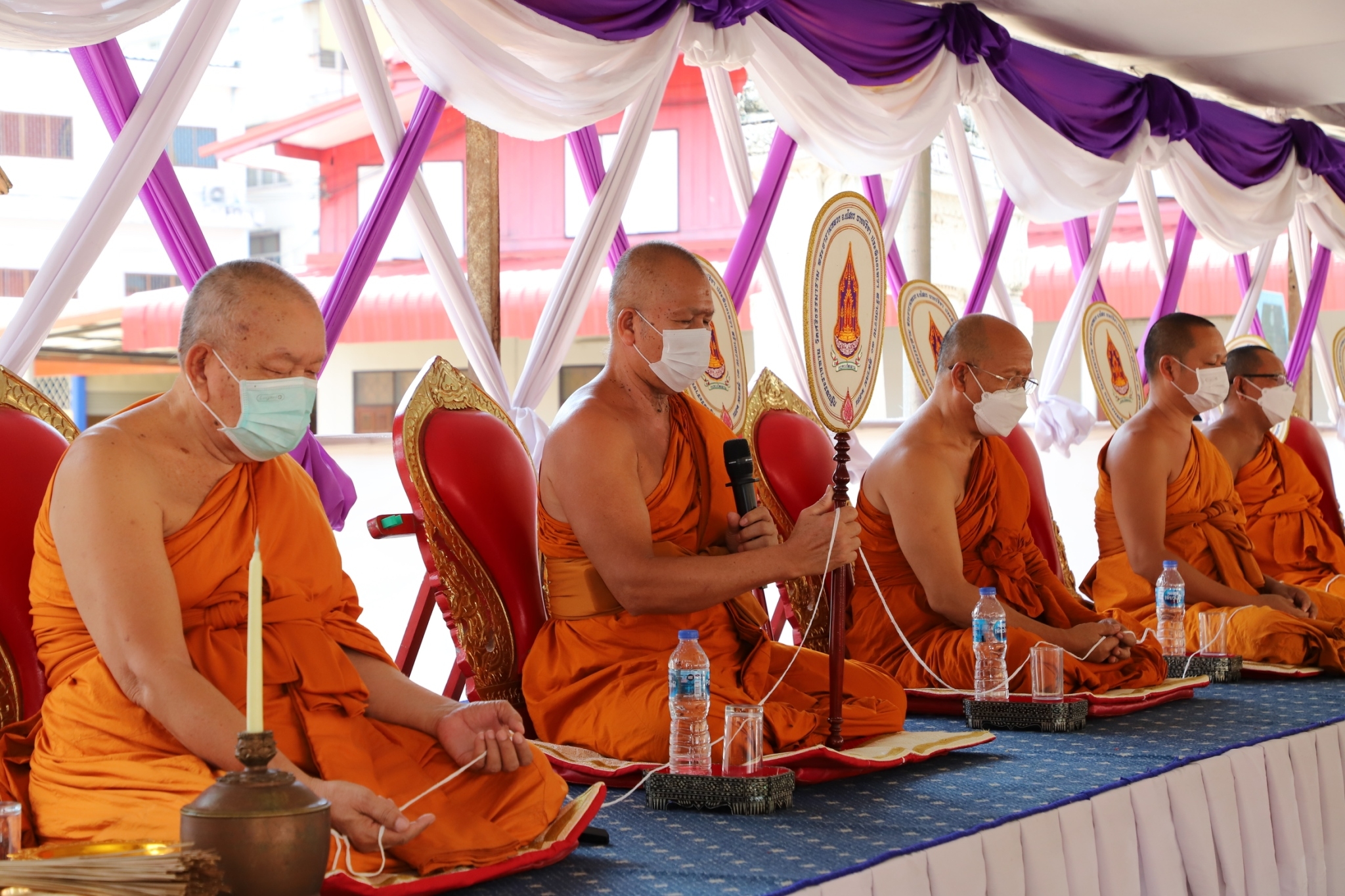พช.ยโสธร  ร่วมพิธีเจริญพระพุทธมนต์สมโภชพระพุทธบุษยรัตน์และพระธาตุพระอานนท์ เฉลิมพระเกียรติและถวายพระกุศลแด่สมเด็จพระนางเจ้าฯ พระบรมราชินี เนื่องในโอกาสวันเฉลิมพระชนมพรรษา 3 มิถุนายน 2565