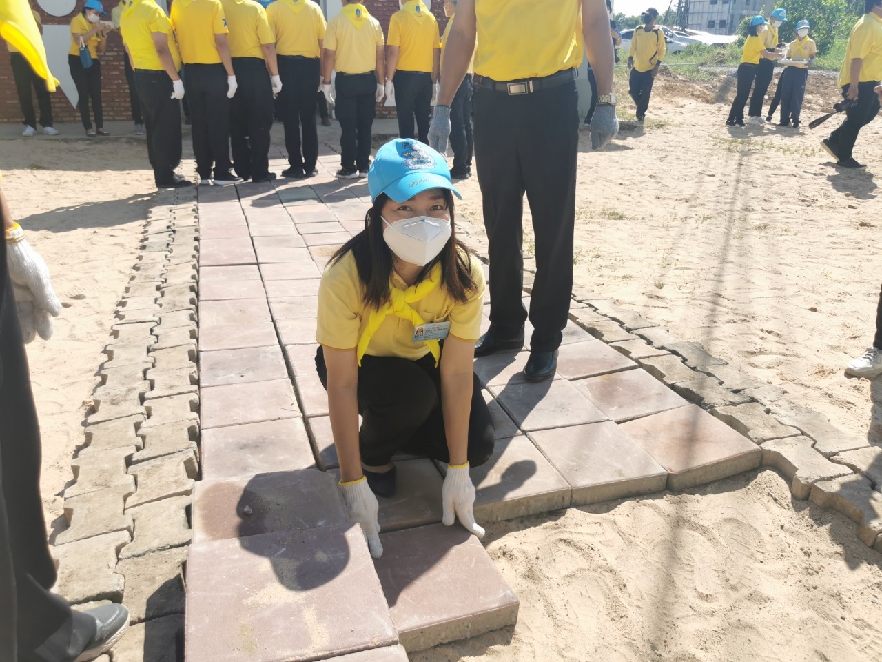 พช.ยโสธร ร่วมกิจกรรมจิตอาสาพัฒนาปรับปรุงภูมิทัศน์วิมานพญาแถน ???