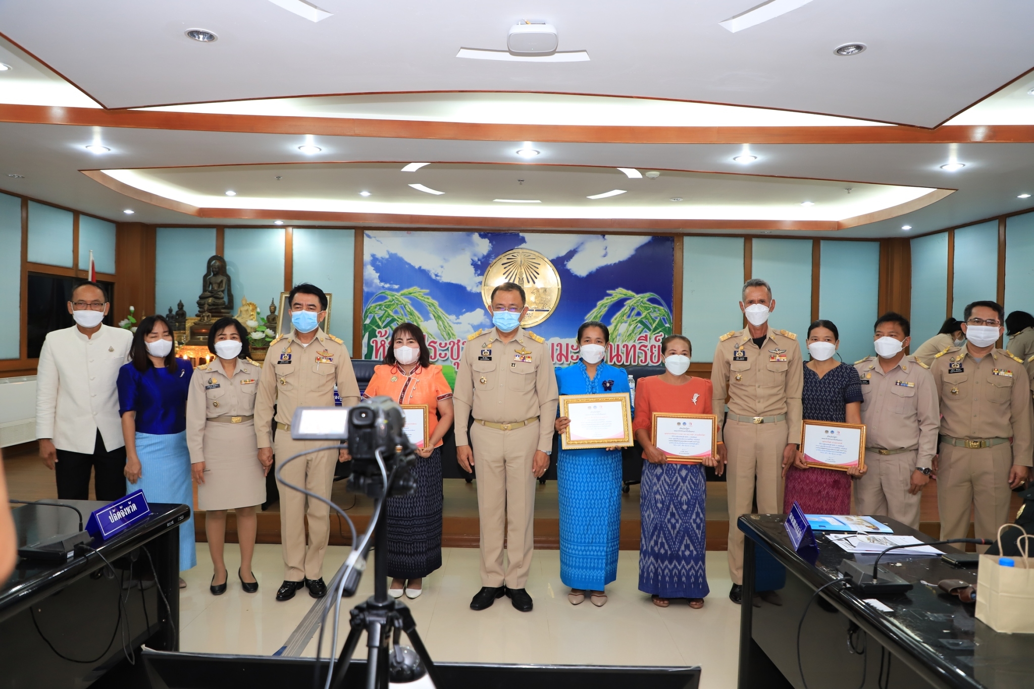 พช.ยโสธร ร่วมประชุมคณะกรมการจังหวัดยโสธร ประจำเดือน มิถุนายน ครั้งที่ 6/2565