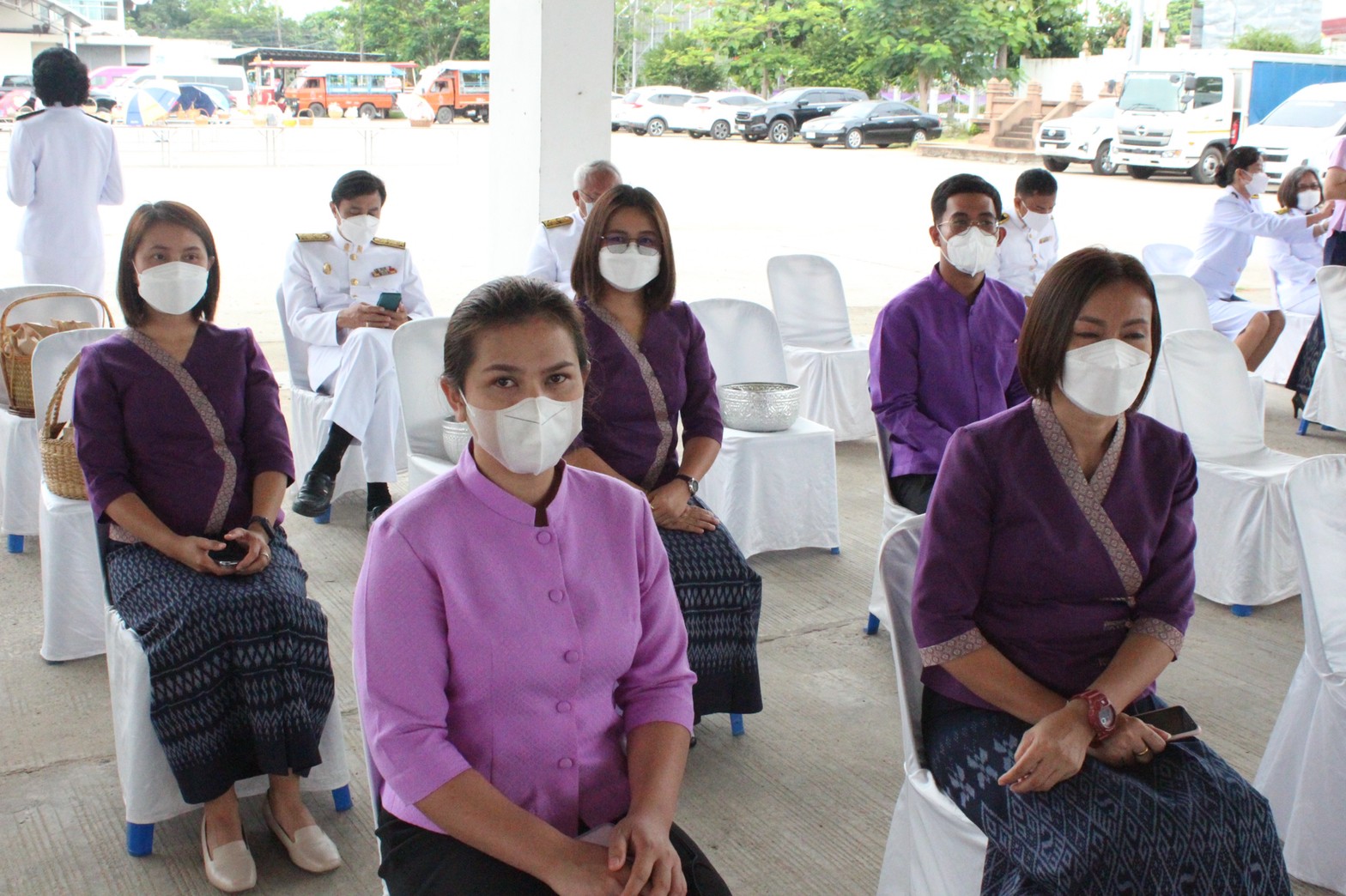 พช.ยโสธร ร่วมพิธีทำบุญตักบาตรถวายพระราชกุศลเฉลิมพระเกียรติสมเด็จพระนางเจ้าสุทิดา พัชรสุธาพิมลลักษณ พระบรมราชินี เนื่องในโอกาสวันเฉลิมพระชนมพรรษา 3 มิถุนายน 2565