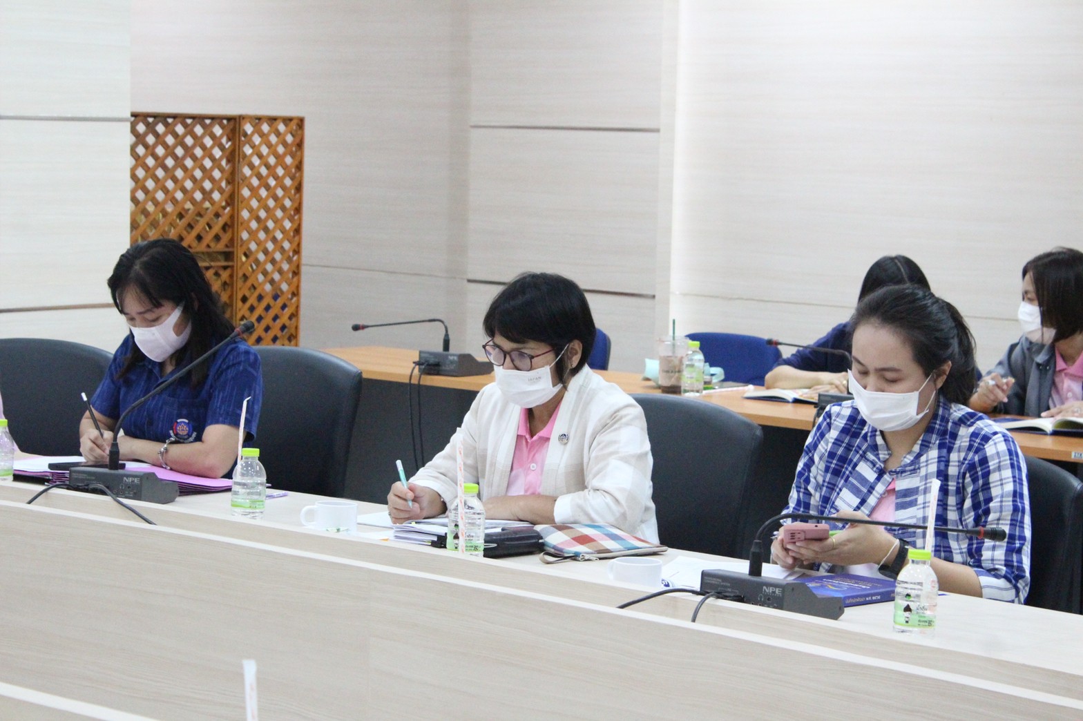 พช.ยโสธร ประชุมเจ้าหน้าที่สำนักงานพัฒนาชุมชนจังหวัดยโสธร ครั้งที่ 5 /2565