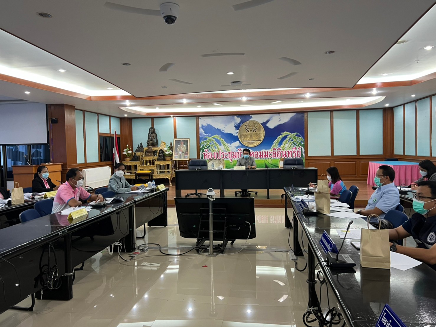 พช.ยโสธร  ร่วมประชุมคณะกรรมการเร่งรัดติดตามการใช้จ่ายเงินงบประมาณรายจ่าย ประจำปีงบประมาณ พ.ศ. 2565