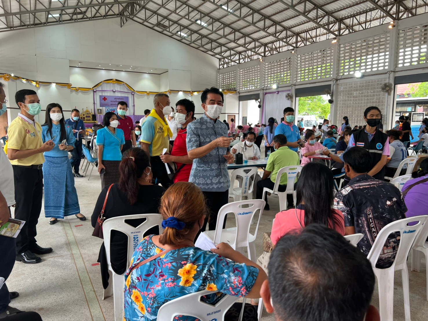 พช.ยโสธร ร่วมกับเครือข่ายกองทุนแม่ของแผ่นดินจังหวัดยโสธร…จัดกิจกรรมบริจาคโลหิตตามโครงการบริจาคโลหิต “90 พรรษา 90 ล้านซีซี ถวายราชสดุดี สมเด็จพระบรมราชชนนีพันปีหลวง”