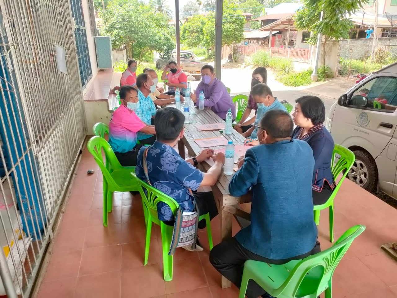 พช.ยโสธร ติดตาม นิเทศงานโครงการเสริมสร้างศักยภาพกองทุนชุมชนและการเข้าถึงแหล่งทุน กิจกรรมสนับสนุนเชิงวิชาการจัดการความรู้ศูนย์สาธิตการตลาดต้นแบบ