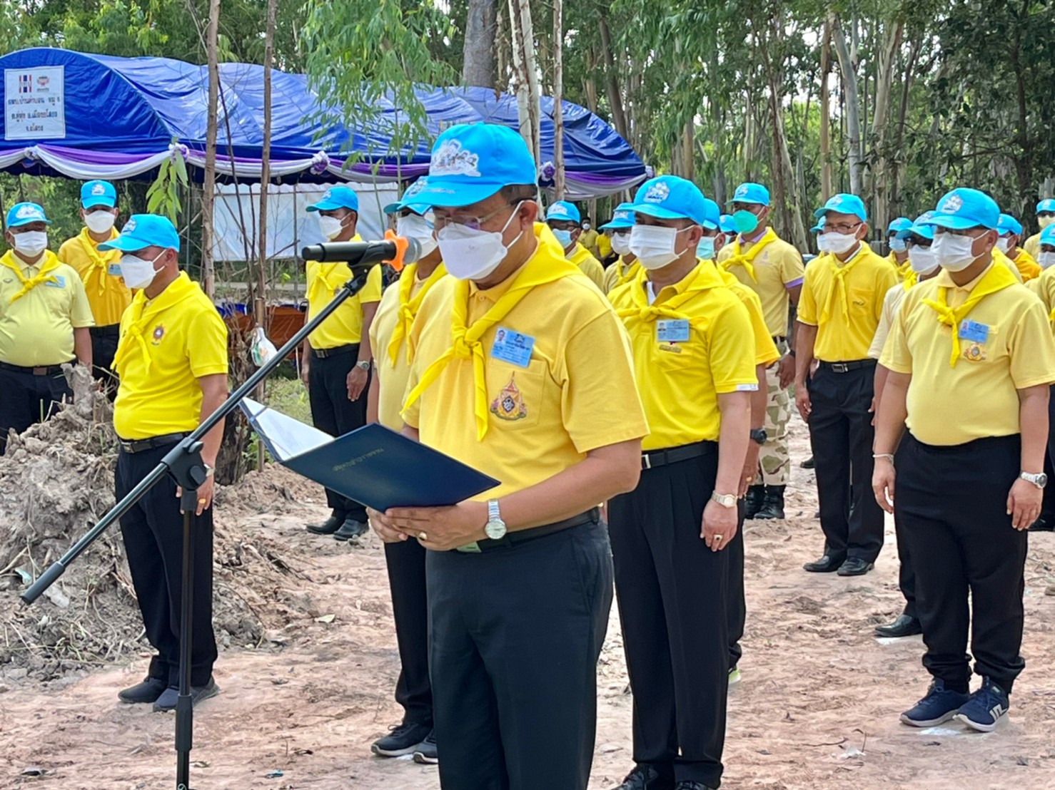 พช.ยโสธร ร่วมกิจกรรมจิตอาสาเฉลิมพระเกียรติสมเด็จพระนางเจ้าสุทิดา พัชรสุธาพิมลลักษณ พระบรมราชินี เนื่องในโอกาสวันเฉลิมพระชนมพรรษา 3 มิถุนายน 2565