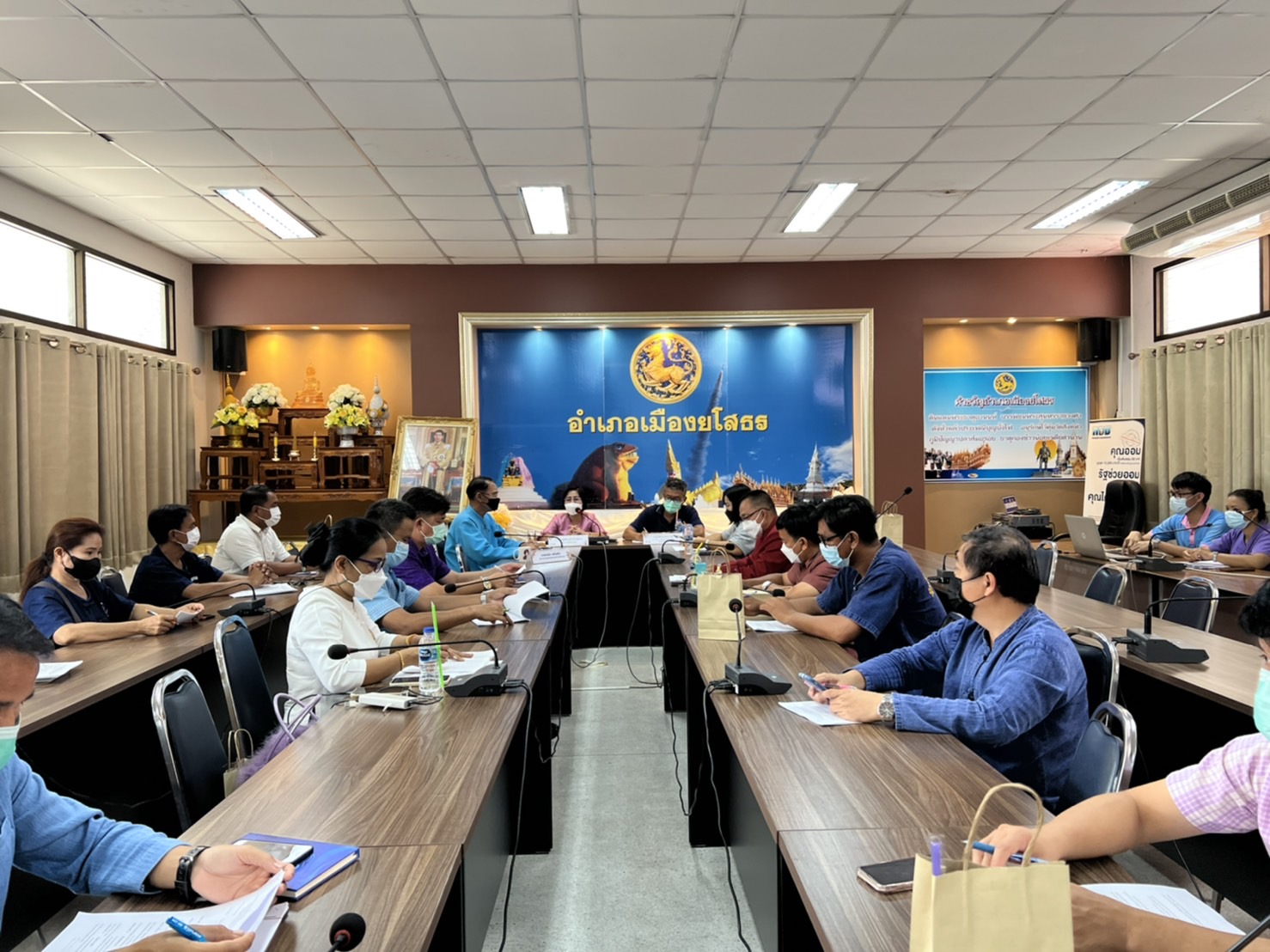 พช.ยโสธร ประชุมการขับเคลื่อนการพัฒนาเศรษฐกิจฐานรากและประชารัฐ “ร่วมกันคิด แบ่งกันทำ รวมกันขาย” จังหวัดยโสธร ครั้งที่ 1/2565