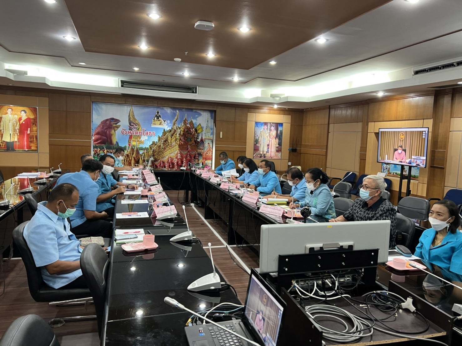 พช.ยโสธร ร่วมประชุมขับเคลื่อนและติดตามนโยบายของรัฐบาล และภารกิจสำคัญของสำนักงานปลัดกระทรวงมหาดไทย ประจำปีงบประมาณ พ.ศ. 2565 (เดือนมิถุนายน 2565)