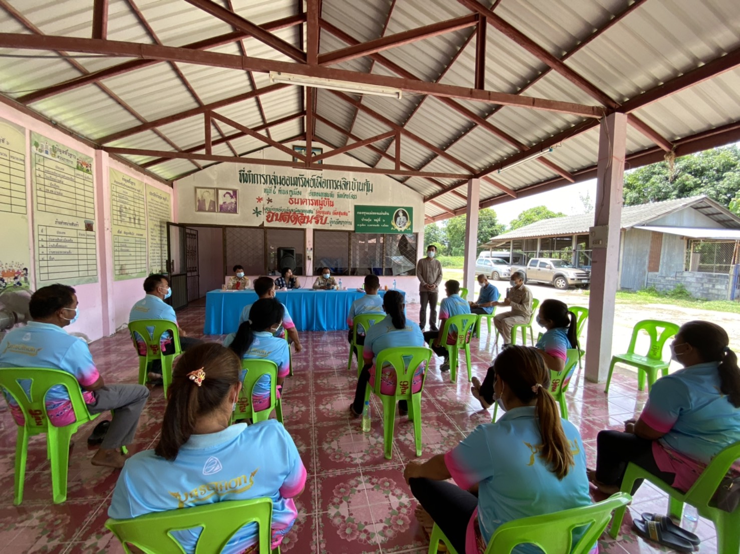 พช.ยโสธร ติดตาม นิเทศงานโครงการเสริมสร้างศักยภาพกองทุนชุมชนและการเข้าถึงแหล่งทุน กิจกรรมสนับสนุนเชิงวิชาการจัดการความรู้ศูนย์สาธิตการตลาดต้นแบบ