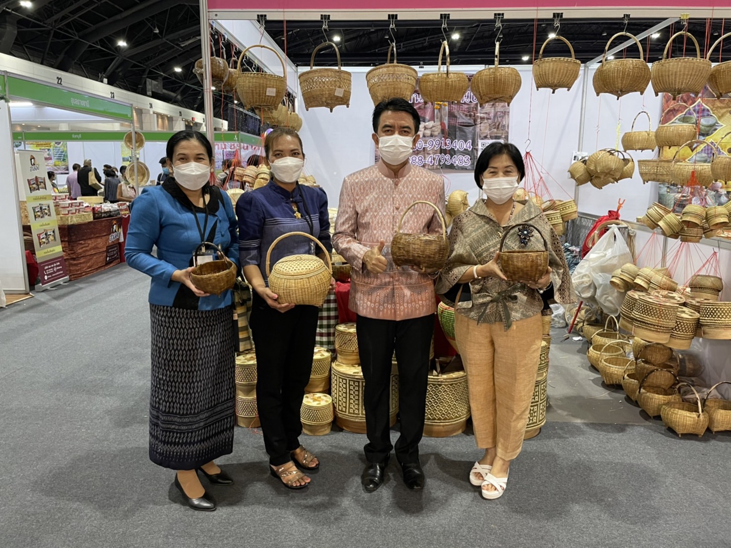พช.ยโสธร  ร่วมพิธีเปิดและรับฟังการบรรยายพิเศษตามโครงการกองทุนพัฒนาบทบาทสตรี สร้างโอกาสด้านอาชีพ สร้างสรรค์บทบาทสตรี สู่ความเข้มแข็งในชุมชน
