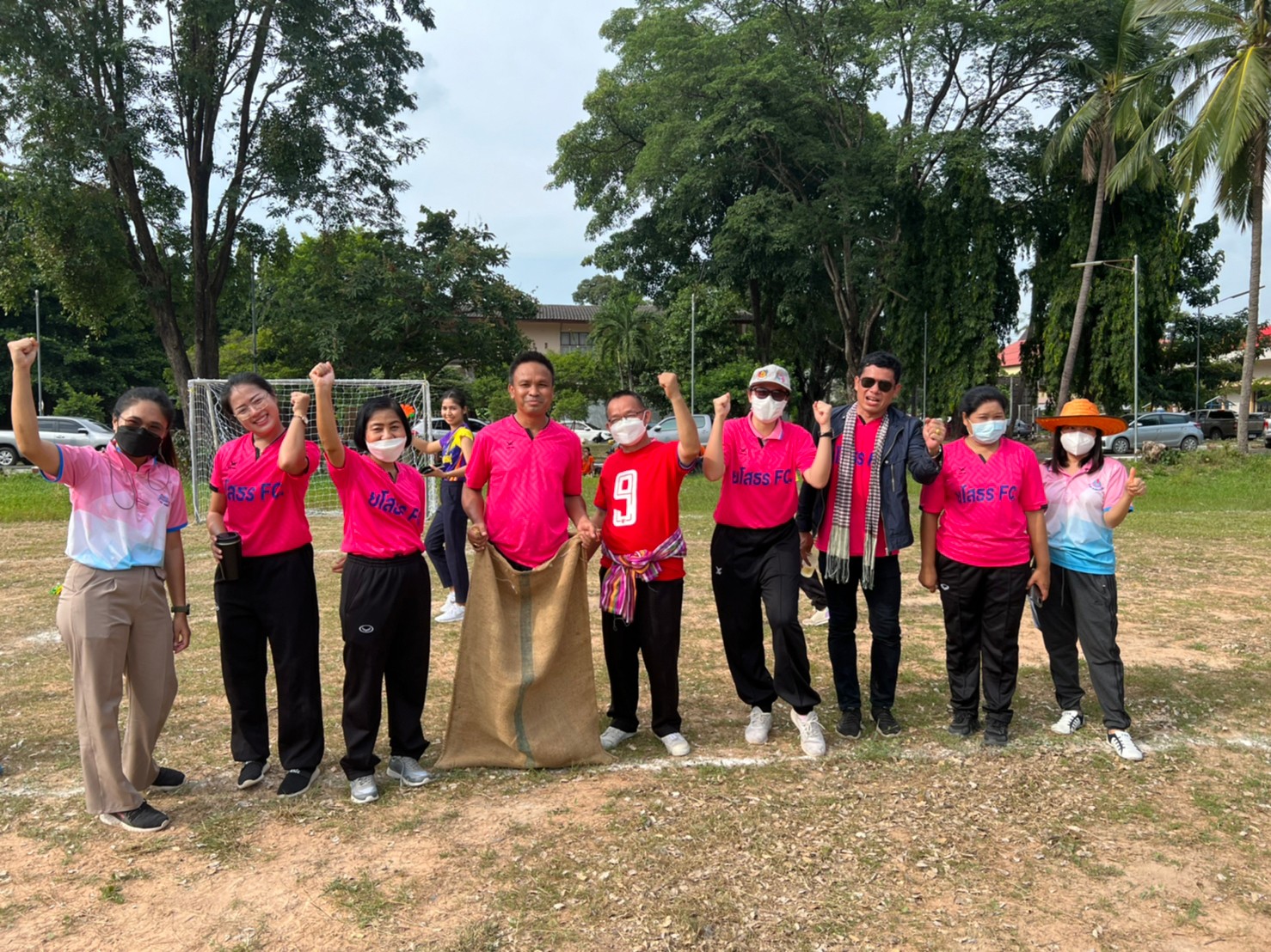 พช.ยโสธร  ยกขบวนร่วมแข่งขันกีฬาเชื่อมความสามัคคี ตามโครงการ “สานสัมพันธ์น้องพี่ 60 ปี พช.” เขตตรวจราชการที่ 14 ( ยโสธร อำนาจเจริญ ศรีสะเกษ อุบลราชธานี )