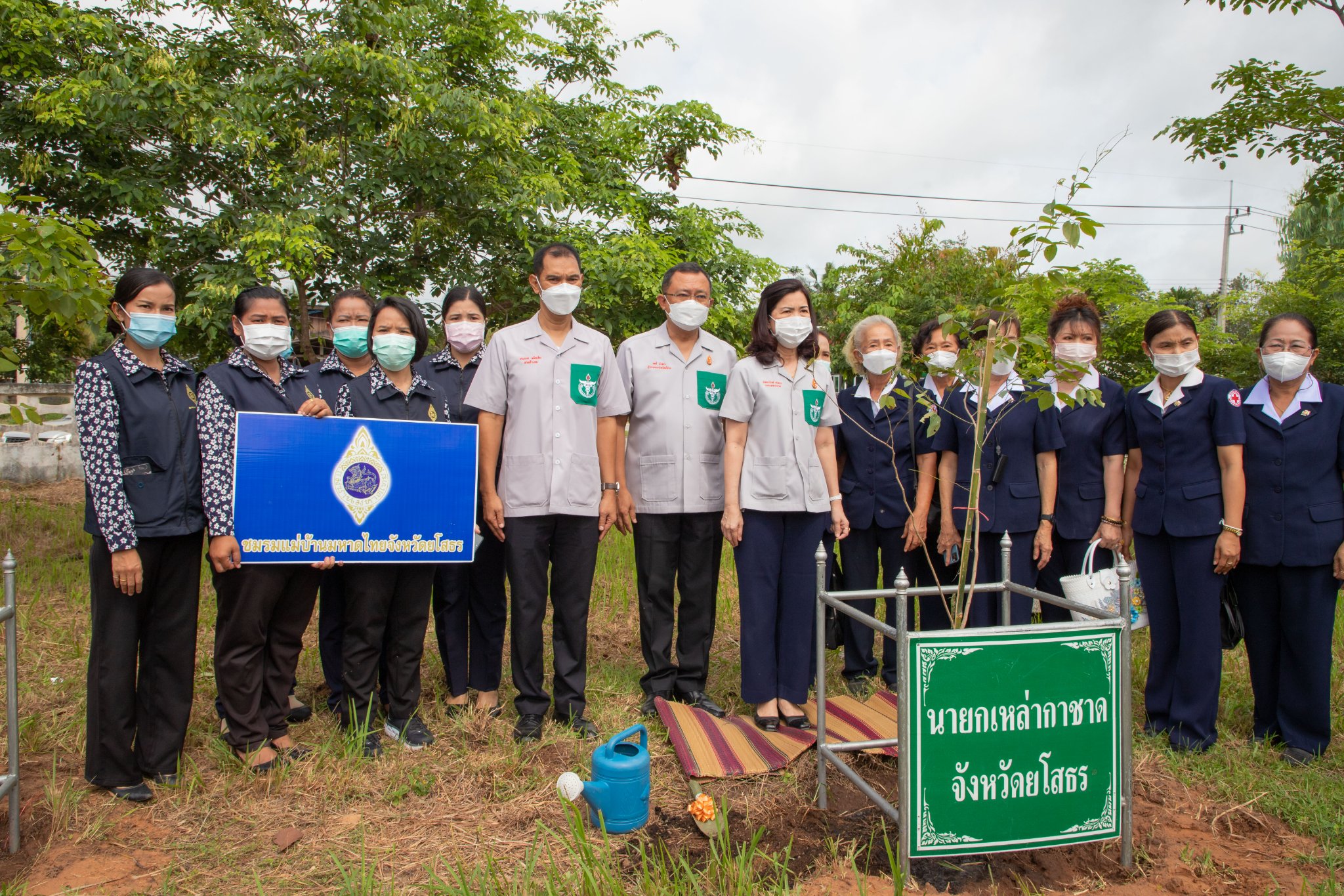 พช.ยโสธร  ร่วมกิจกรรมหน่วยแพทย์อาสาสมเด็จพระศรีนครินทราบรมราชชนนี (พอ.สว.) รวมกับ โครงการจังหวัดเคลื่อนที่ “เพิ่มรอยยิ้ม เติมความสุข ให้คนยโสธร” ประจำปีงบประมาณ พ.ศ. 2565 ครั้งที่ 8
