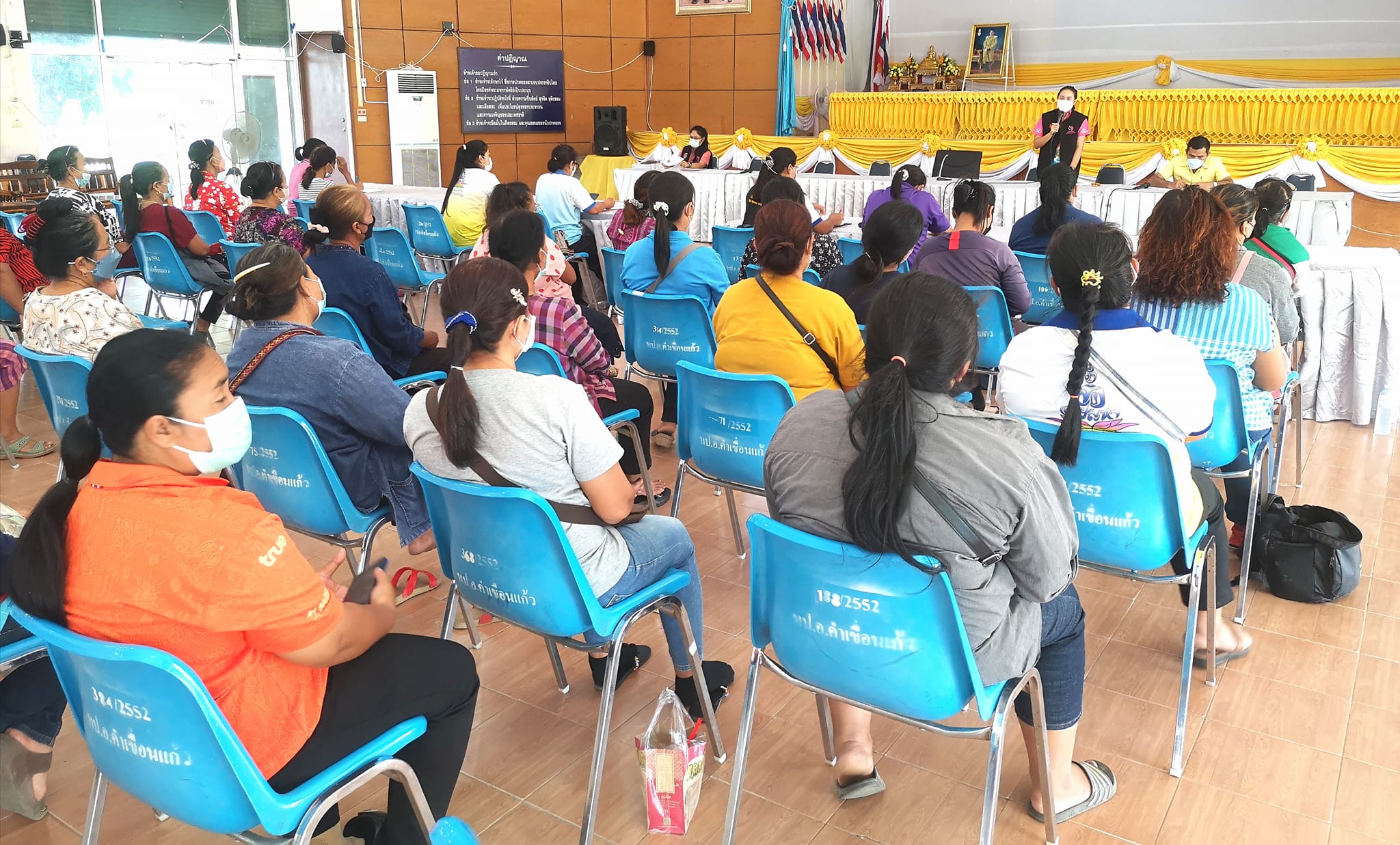 พช.ยโสธร  ออกติดตามการดำเนินงานและโครงการหนี้ค้างชำระกองทุนพัฒนาบทบาทสตรีจังหวัดยโสธร