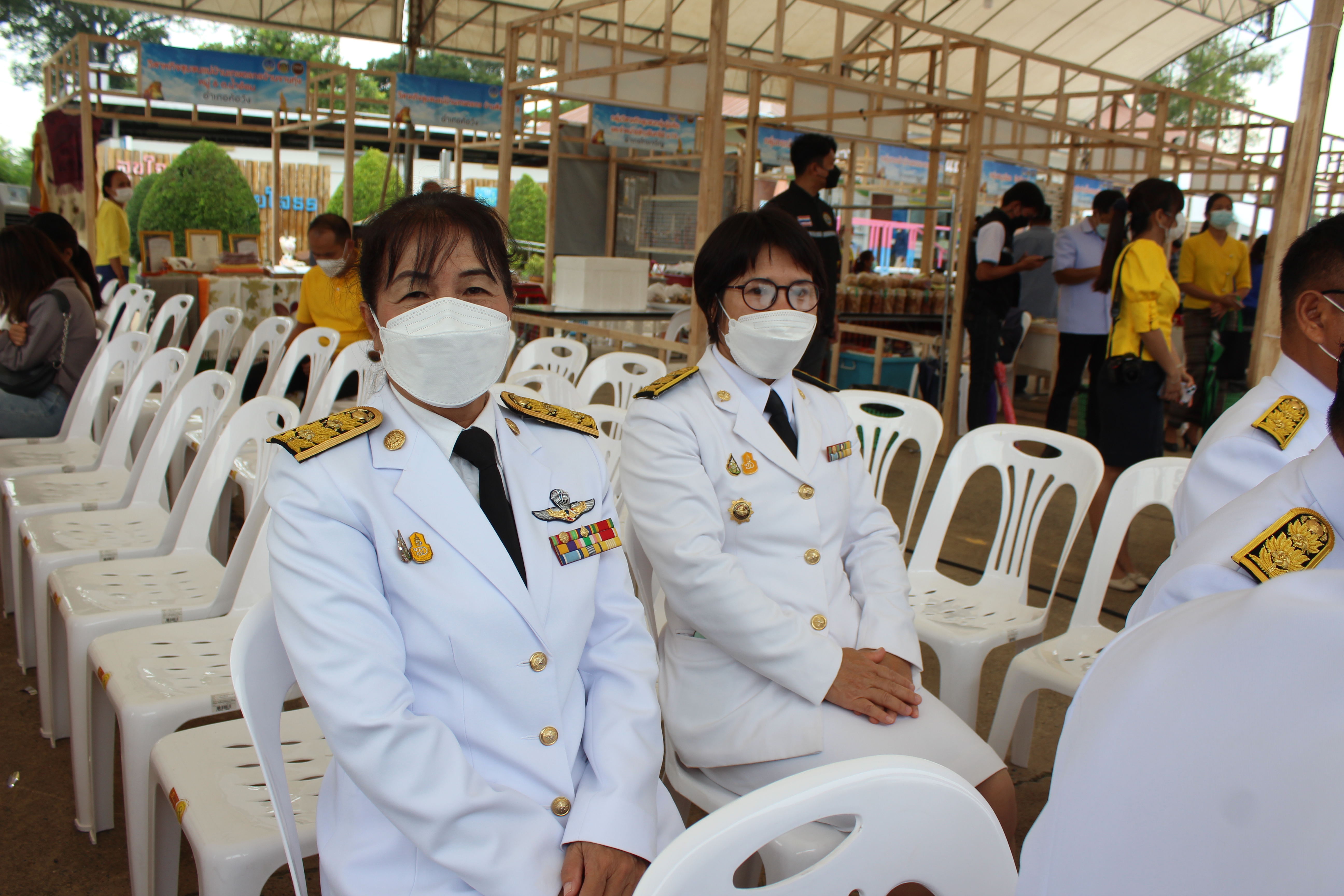 พช.ยโสธร ร่วมปล่อยพันธุ์สัตว์น้ำ 300,000.ตัว เฉลิมพระเกียรติ เนื่องในโอกาสวันเฉลิมพระชนมพรรษา พระบาทสมเด็จพระเจ้าอยู่หัว 28 กรกฎาคม 2565 ที่บริเวณลำทวน แหล่งท่องเที่ยววิมานพญาแถน อ.เมืองยโสธร 