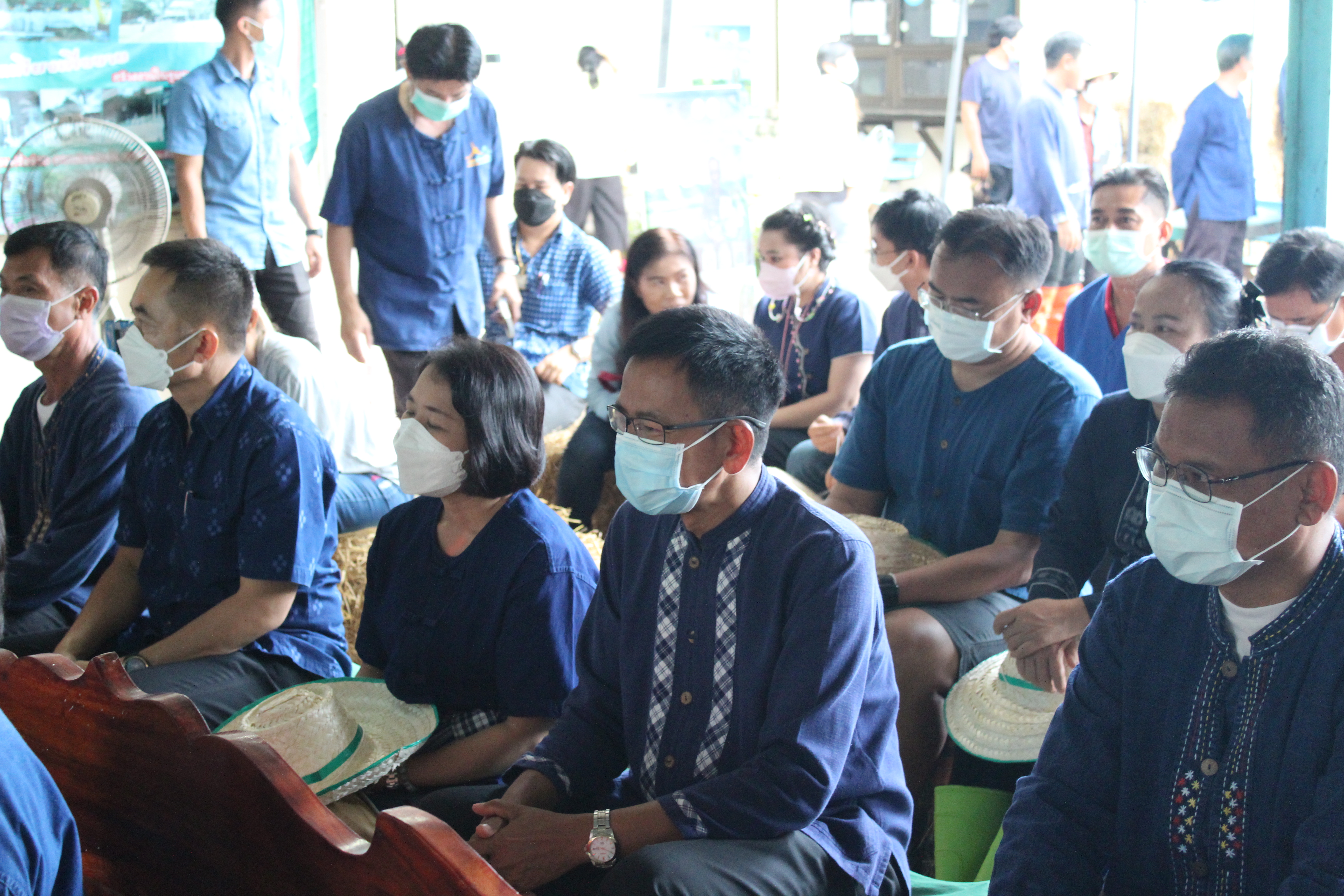 พช.ยโสธร   “ ร่วมลงขัน ชวนกันไปทำนา ” ปี 2565/66