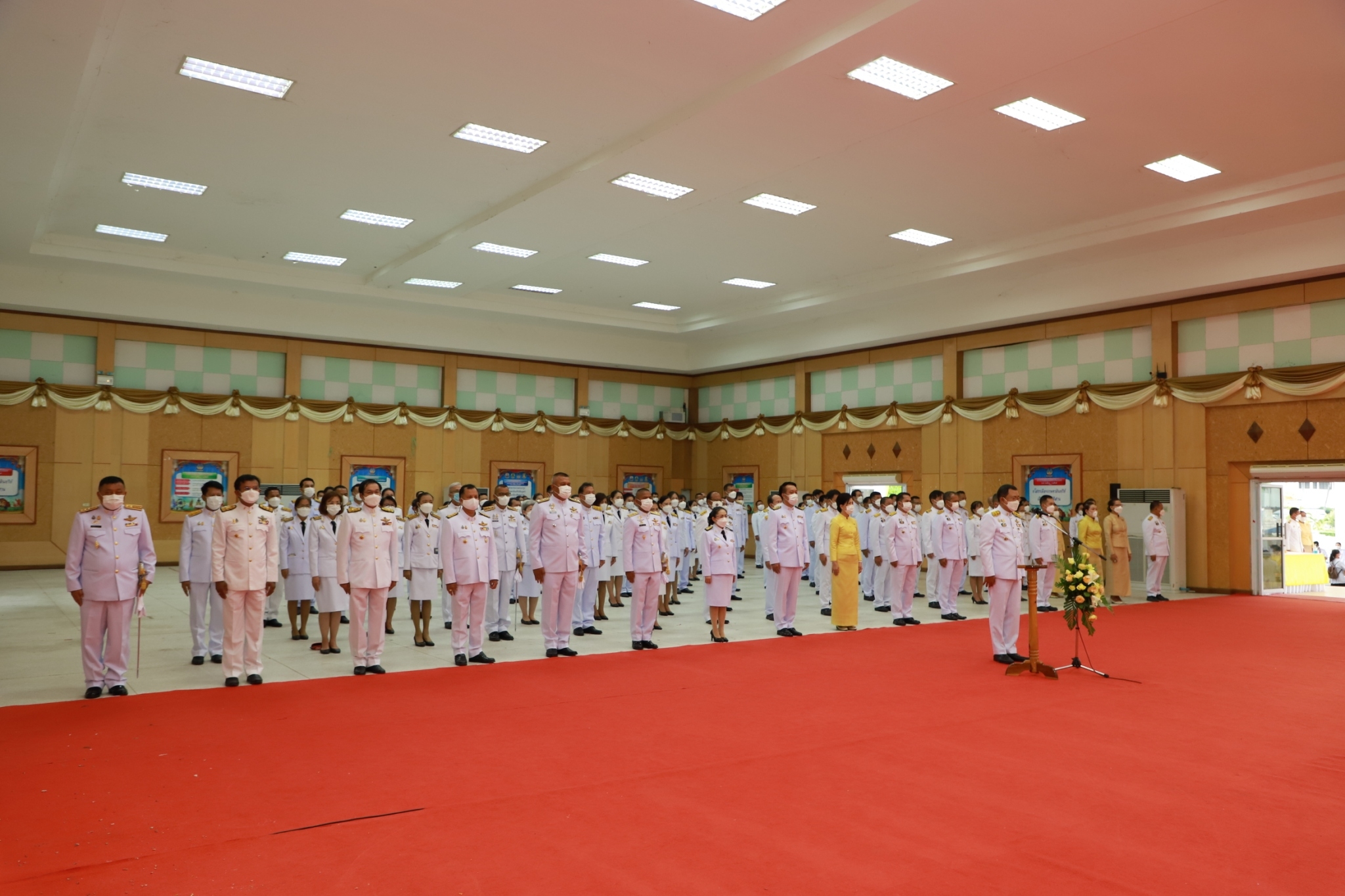 พช.ยโสธร ร่วมถวายสัตย์ปฏิญาณ เพื่อเป็นข้าราชการที่ดีและพลังของแผ่นดิน เนื่องในโอกาสวันเฉลิมพระชนมพรรษา พระบาทสมเด็จพระเจ้าอยู่หัว 28 กรกฎาคม 2565